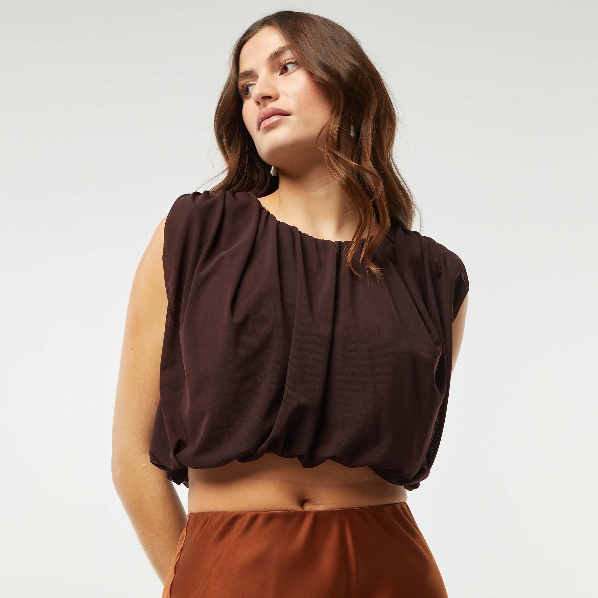 Top sans manches en voile plissé MARRON
