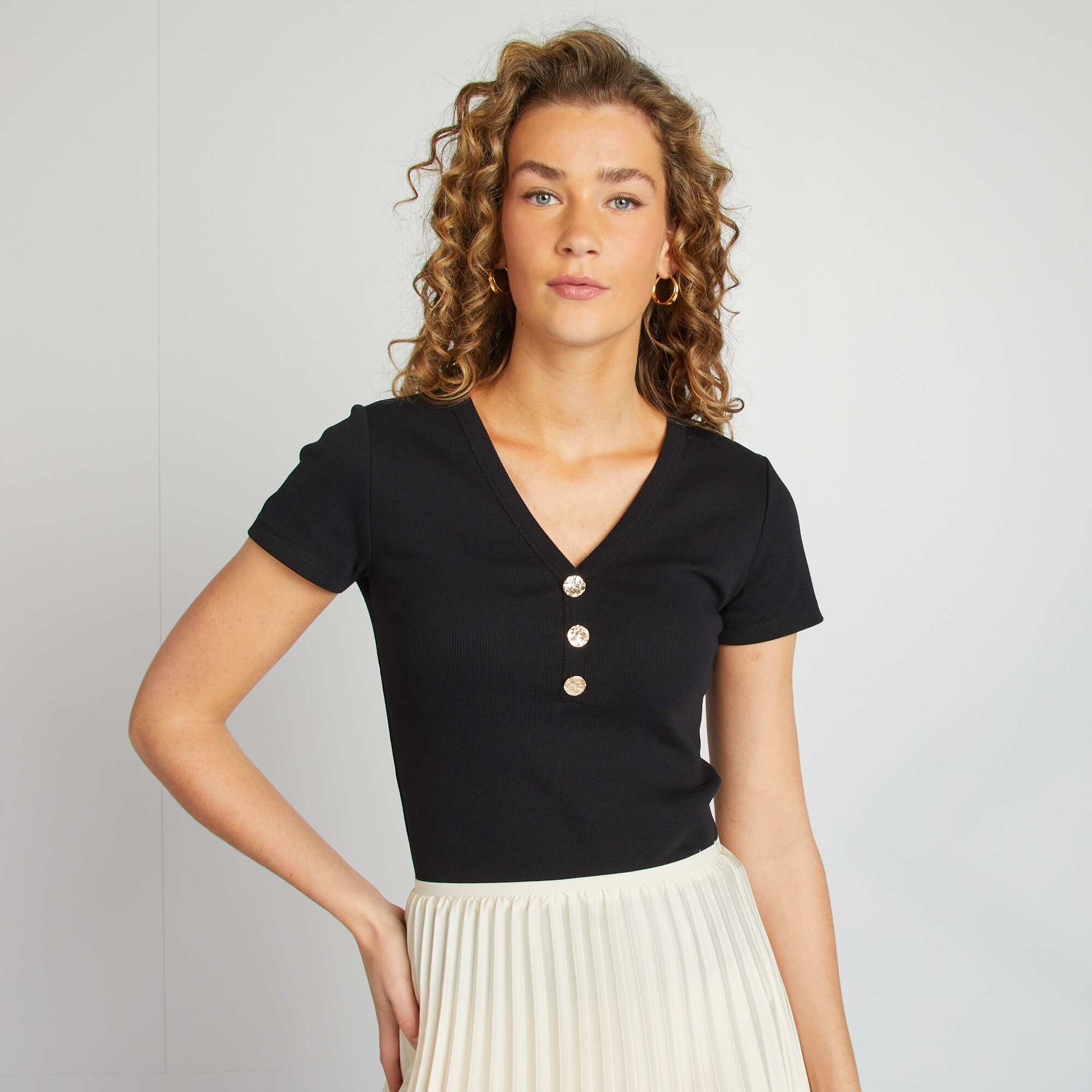 T-shirt côtelé avec boutons fantaisies NOIR