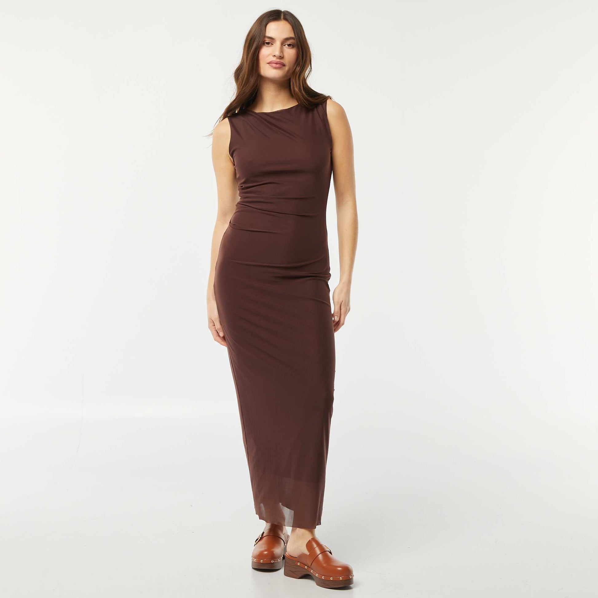 Robe longue en mesh drapée MARRON