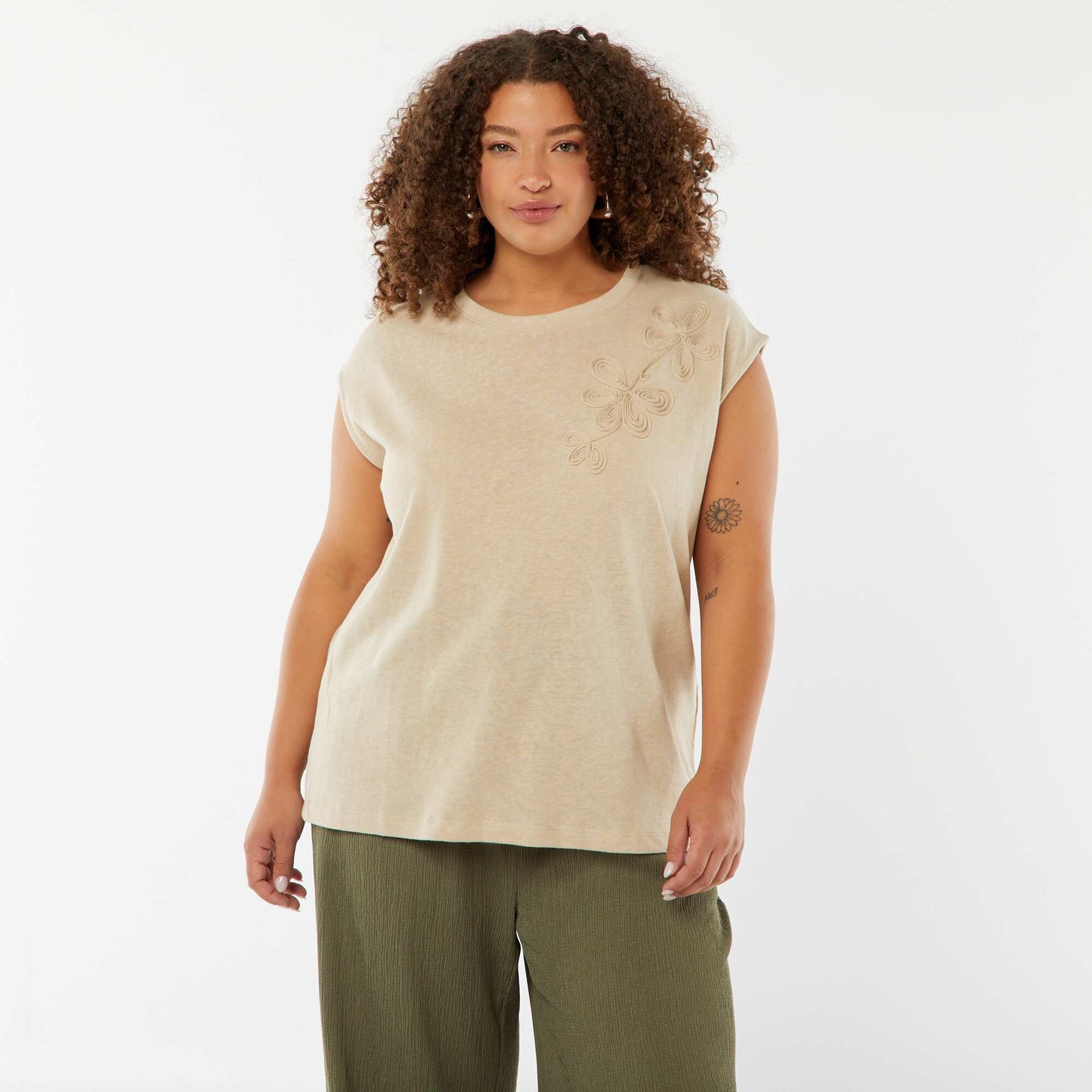 T-shirt à manches courtes brodé BEIGE