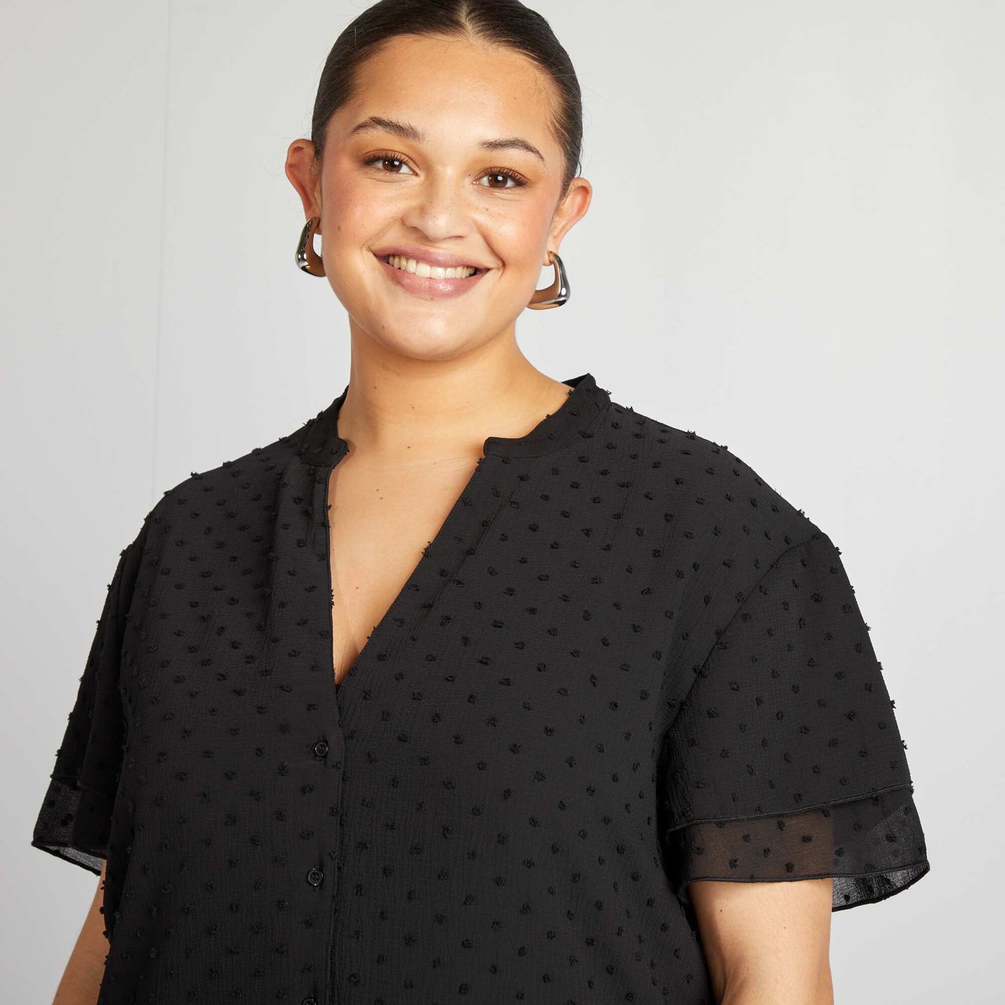 Chemisier à manches courtes en plumetis NOIR