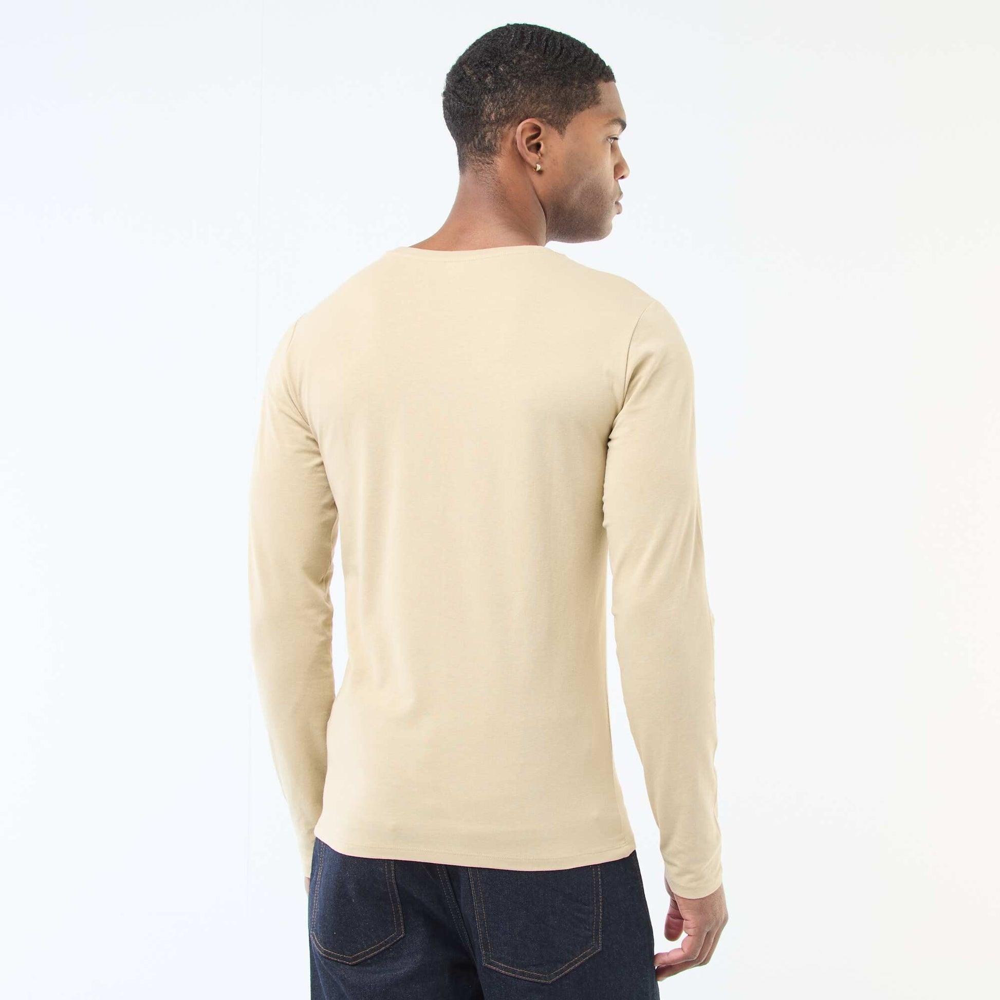 T-shirt uni à manches longues et col rond BEIGE