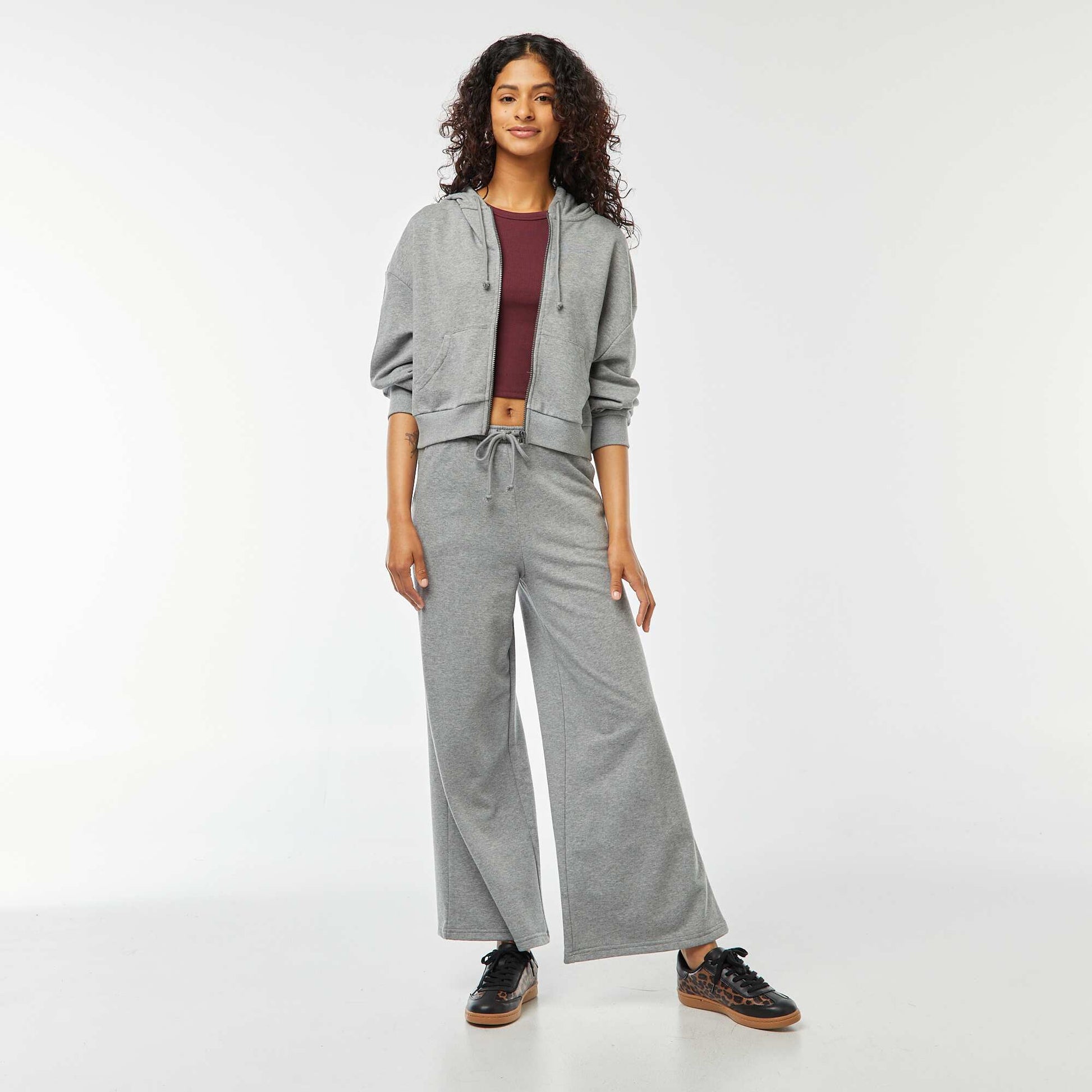 Sweat cropped à capuche GRIS