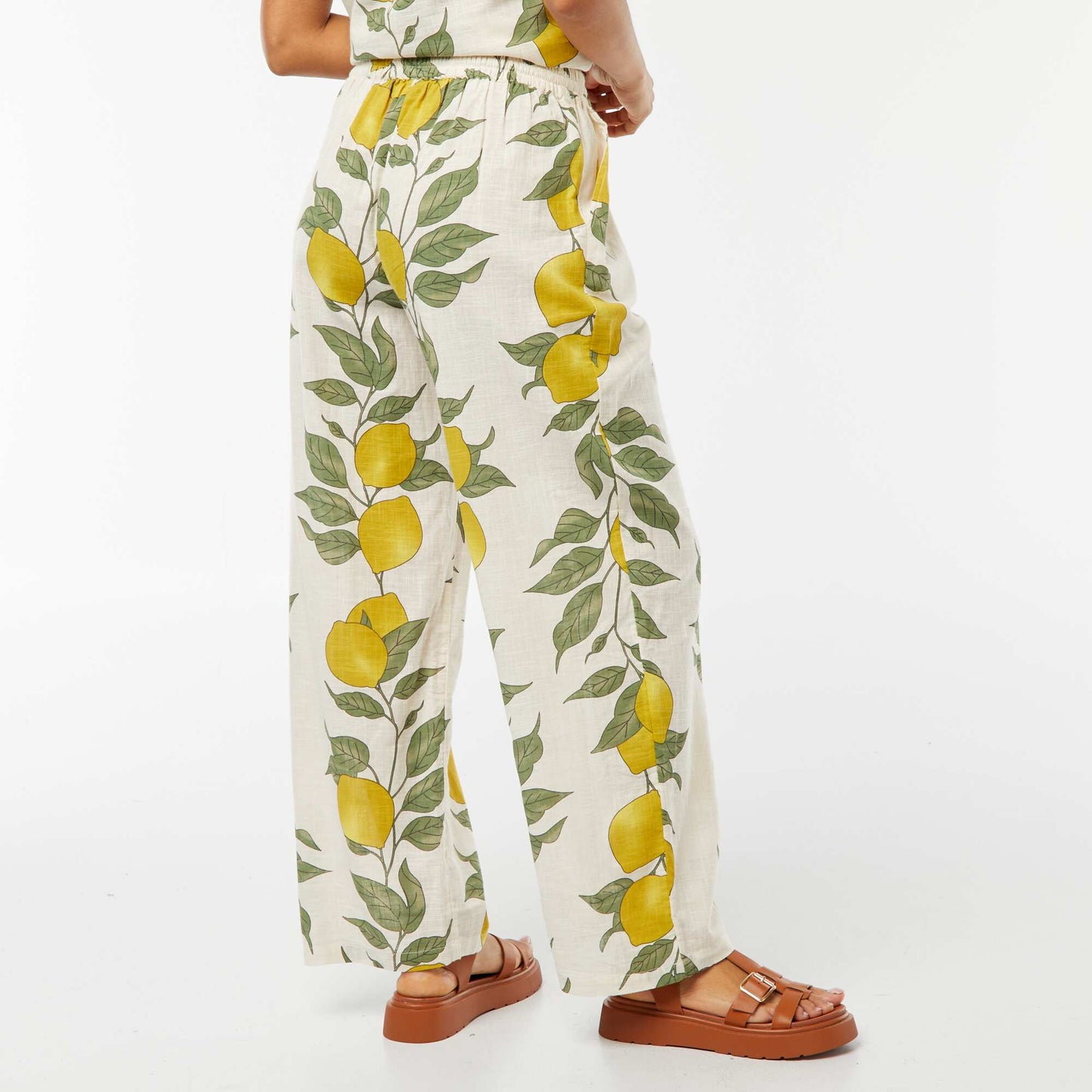 Pantalon large et fluide avec imprimé citron BEIGE