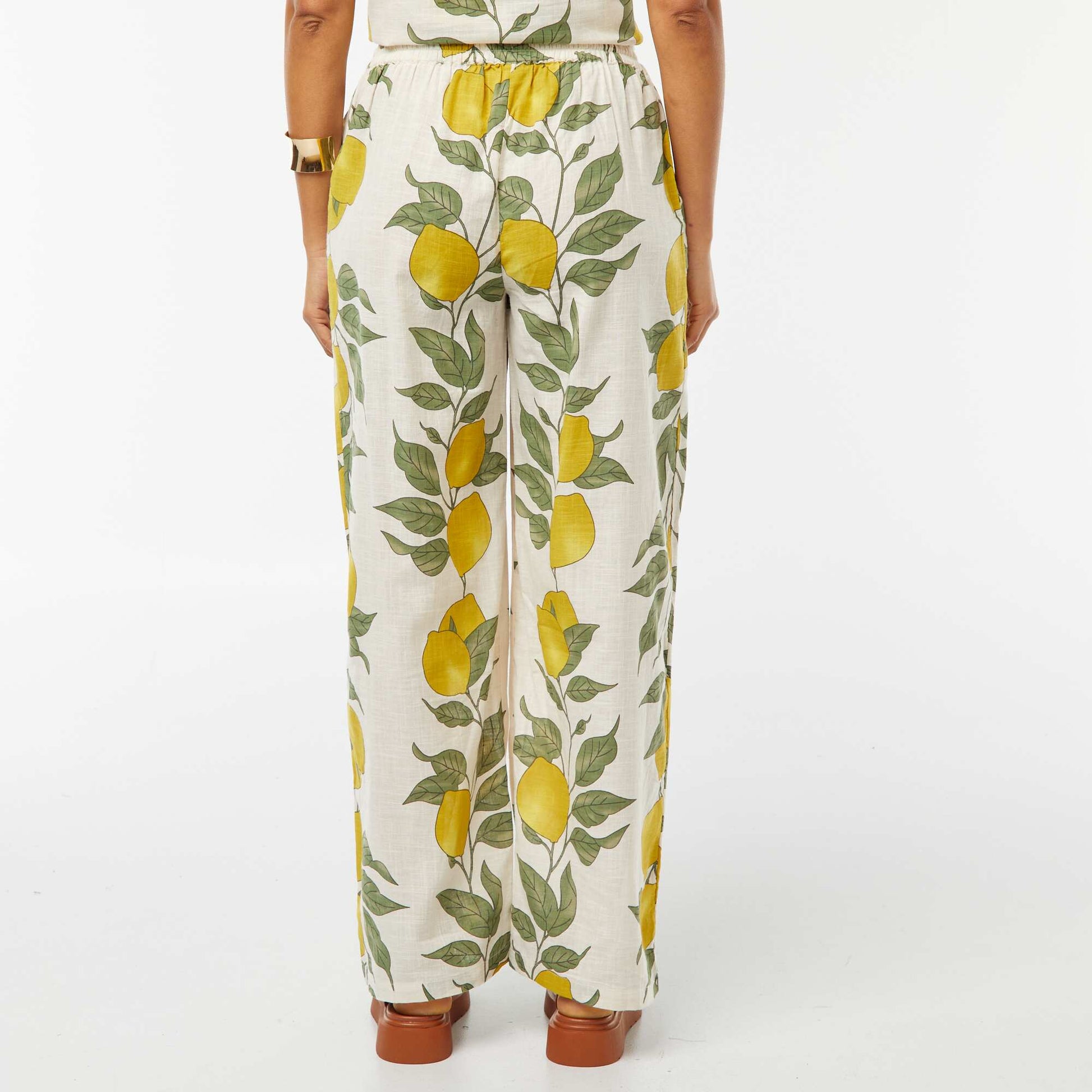 Pantalon large et fluide avec imprimé citron BEIGE