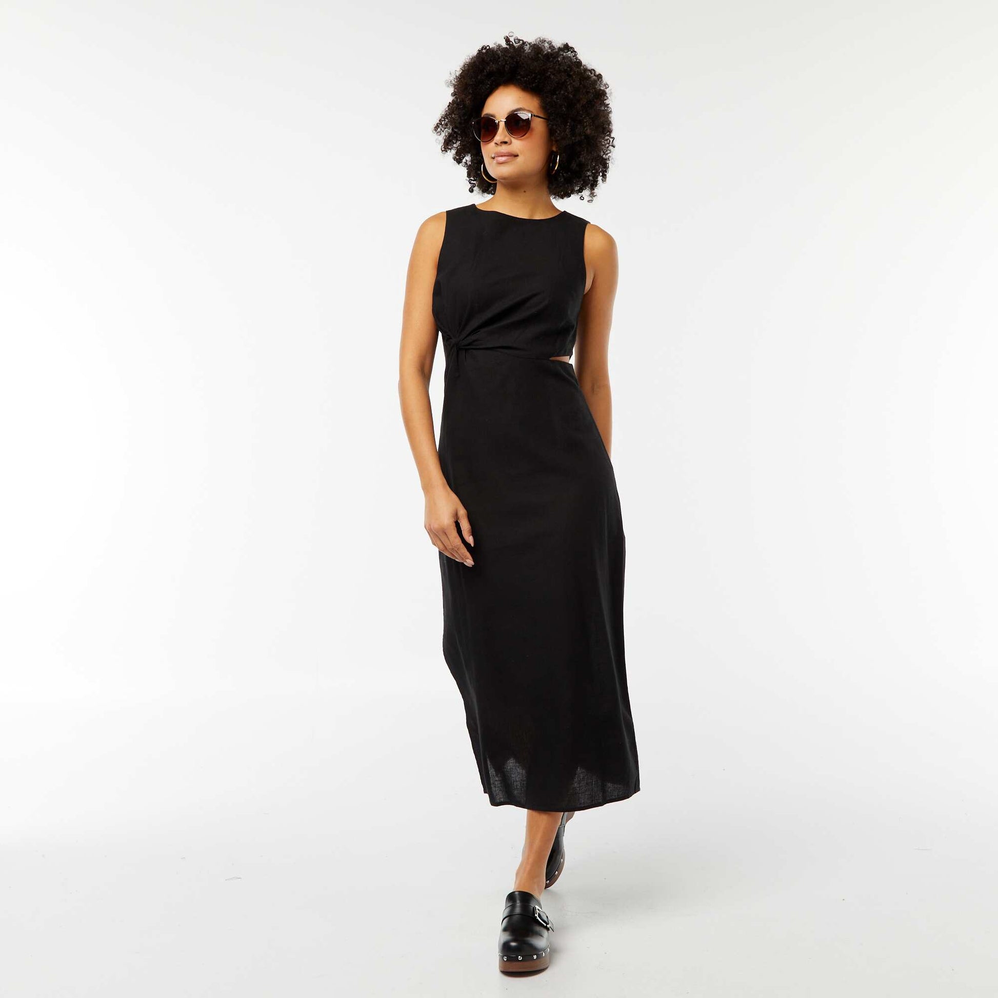 Robe midi sans manches ouverte sur le côté NOIR