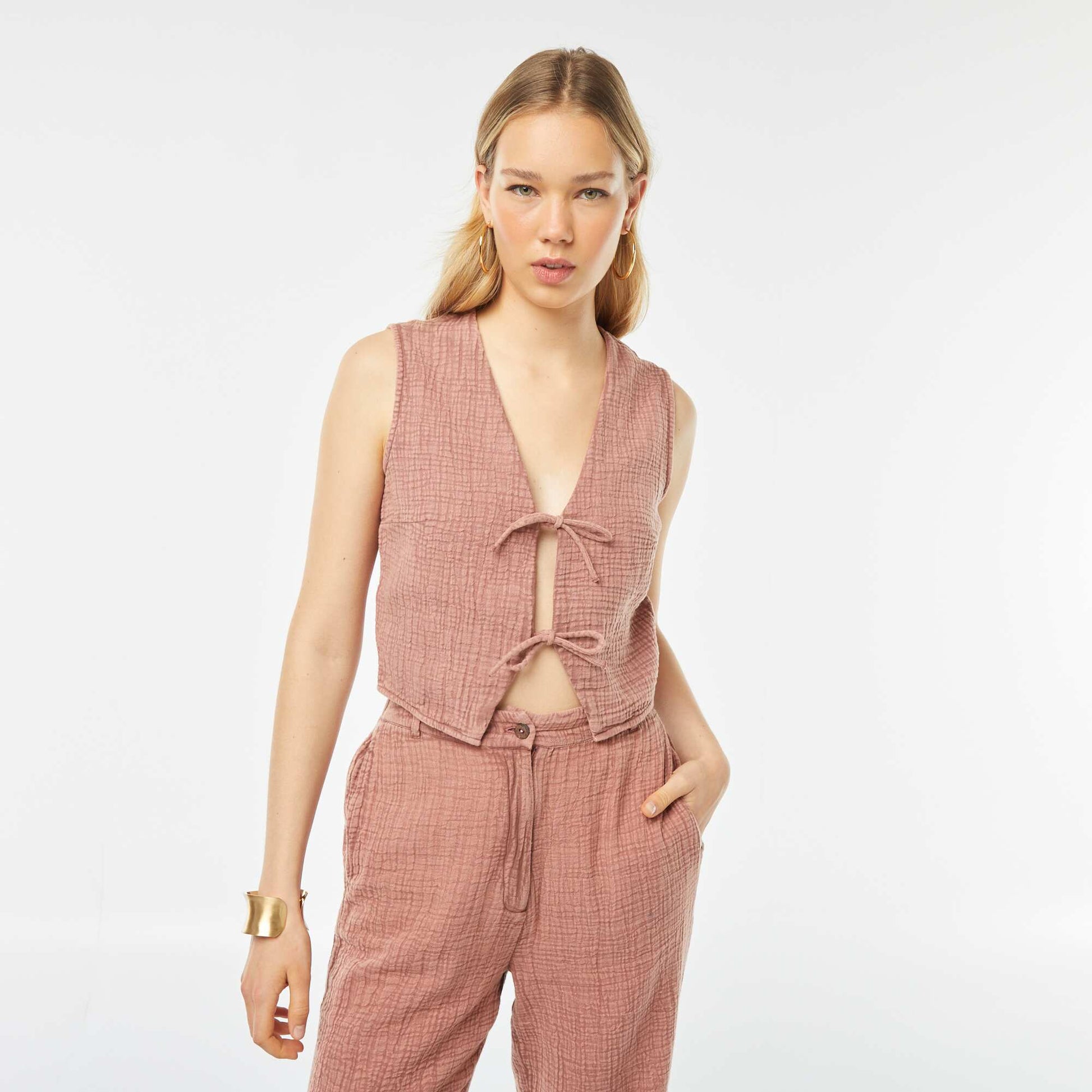 Gilet sans manches avec liens à nouer ROSE