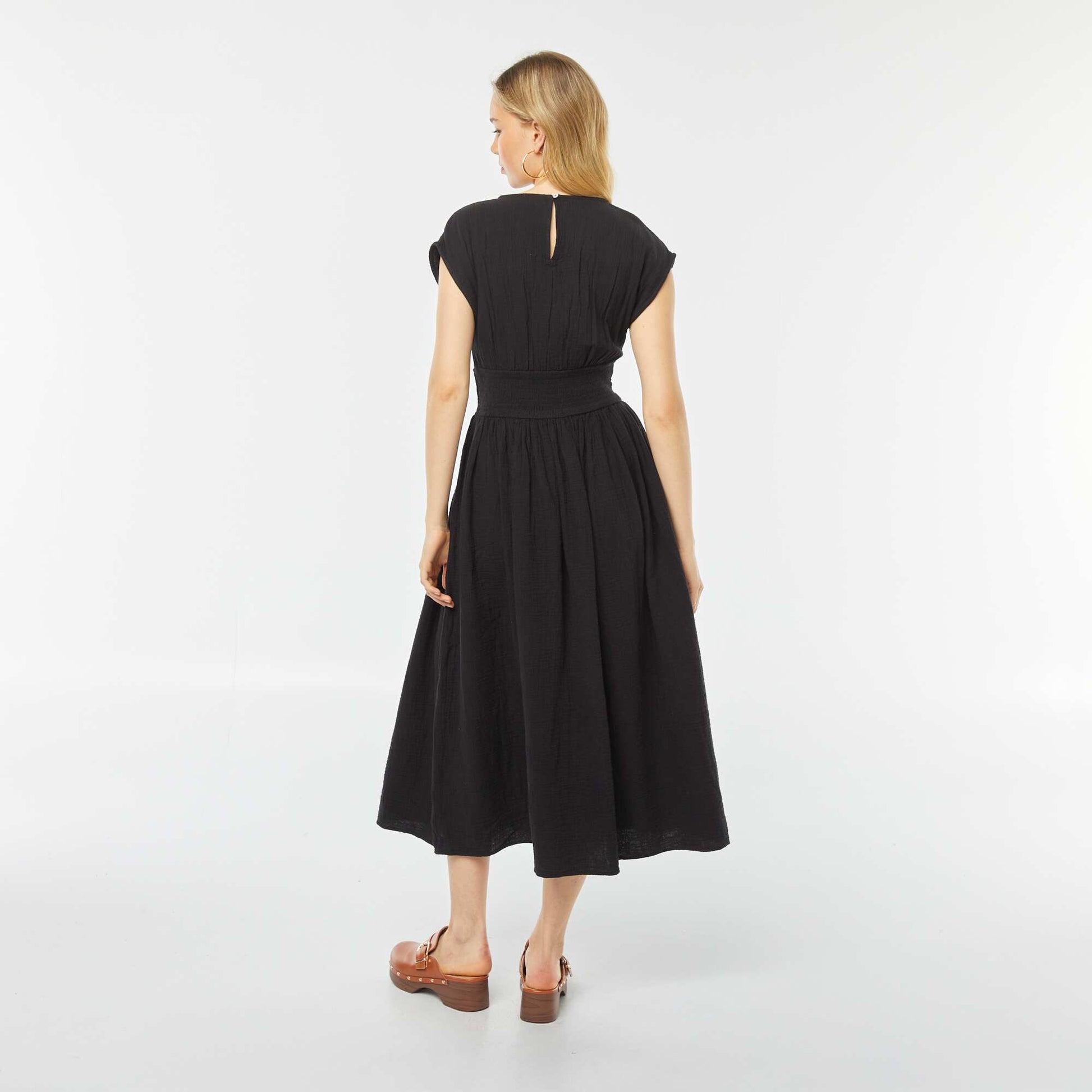 Robe longue sans manches NOIR