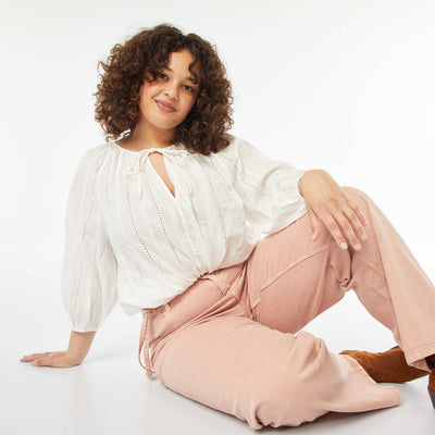 Blouse brodée avec manches 3/4 BLANC