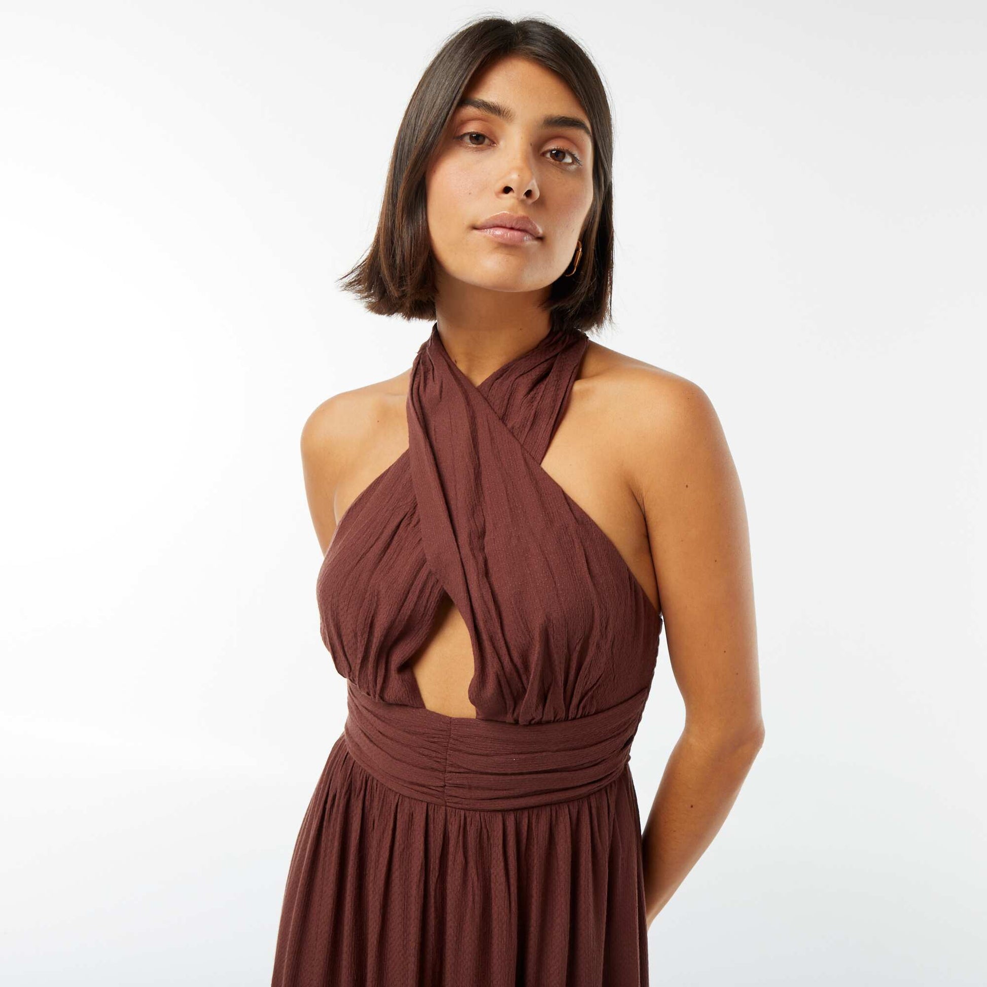 Robe longue fluide avec large décolleté MARRON