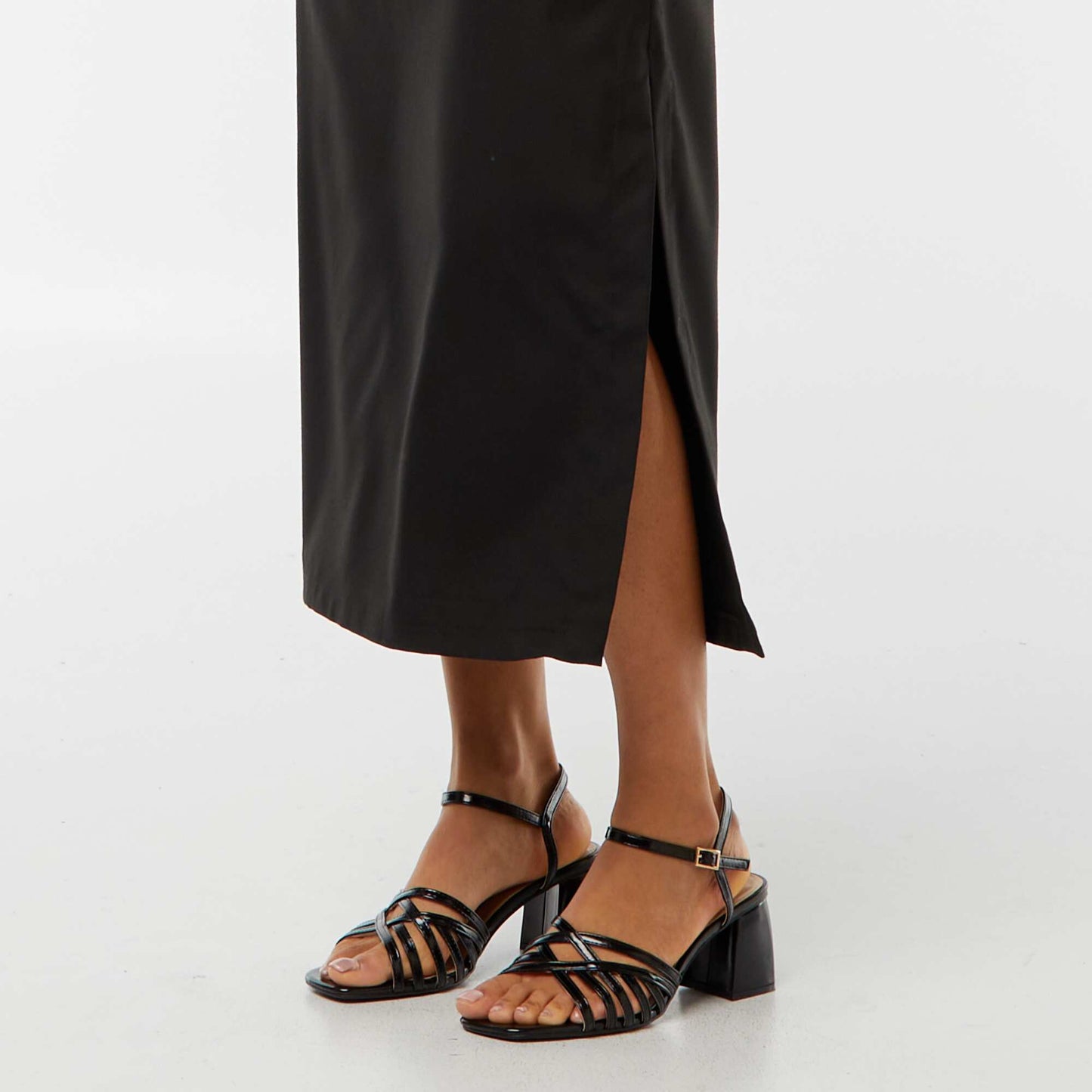 Robe midi effet twiste devant NOIR