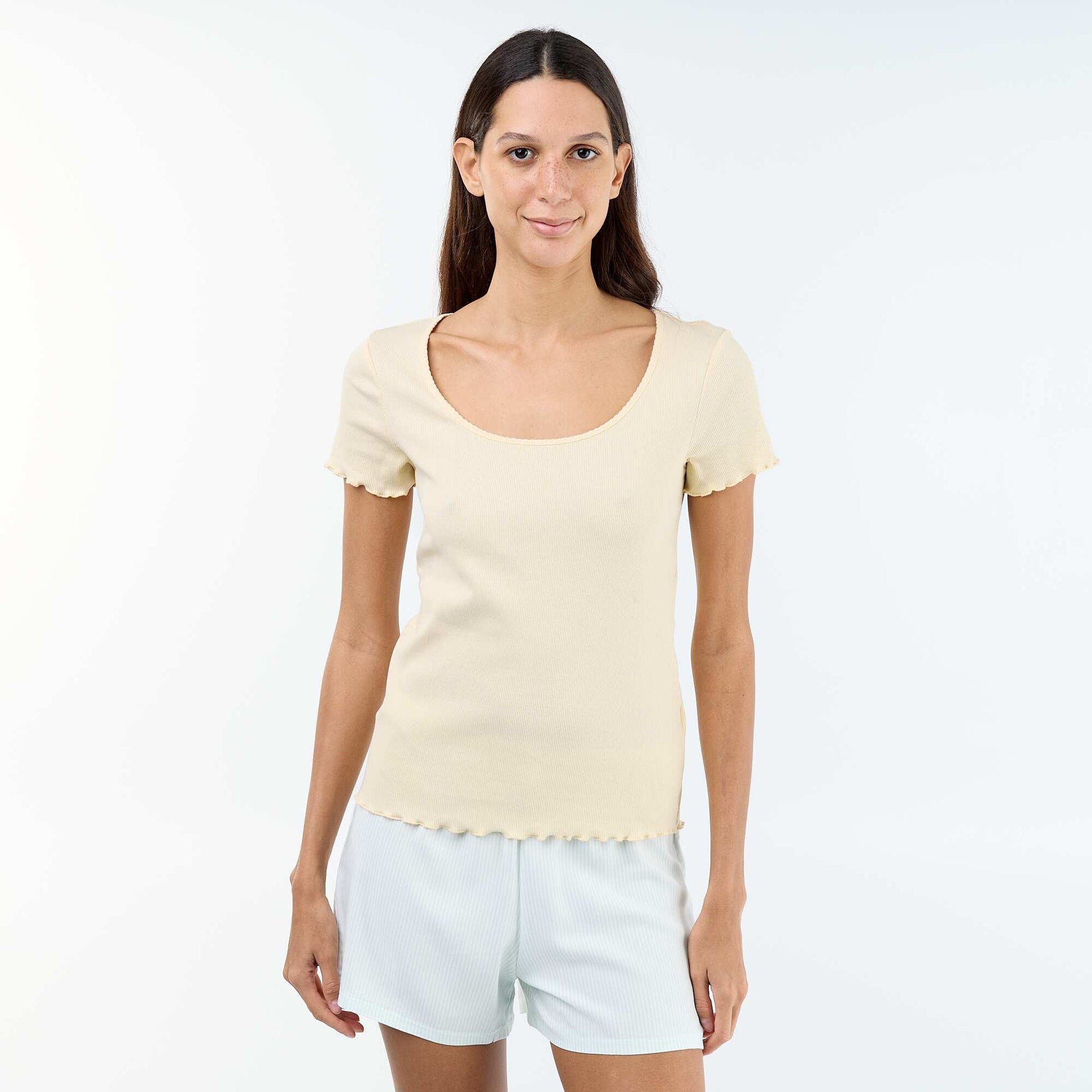 T-shirt uni en maille côtelé manches courtes BEIGE