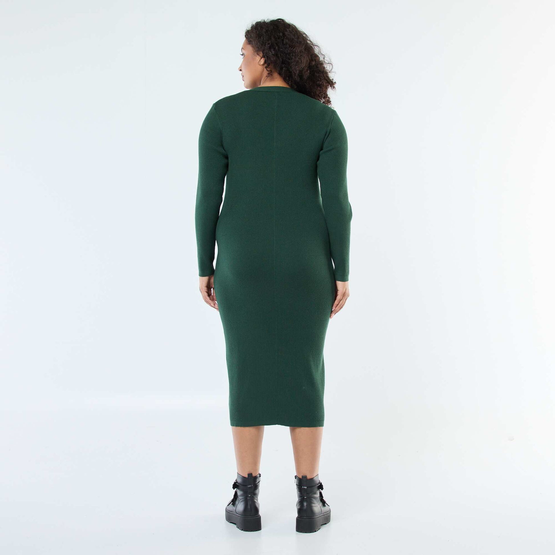 Robe longue côtelée avec boutonnage doré VERT