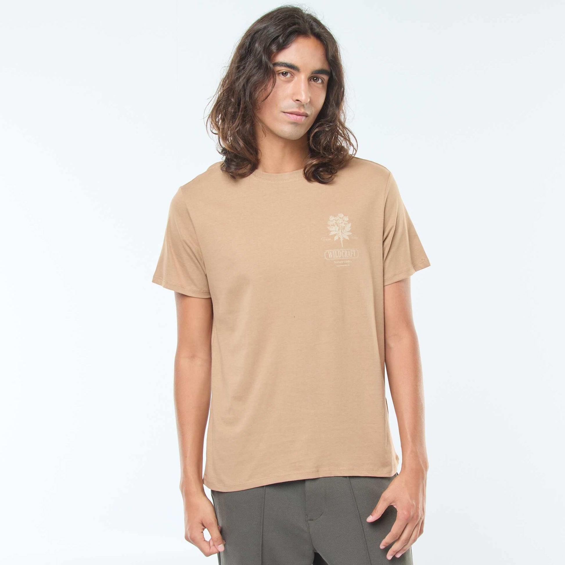 T-shirt imprimé à manches courtes et col rond BEIGE