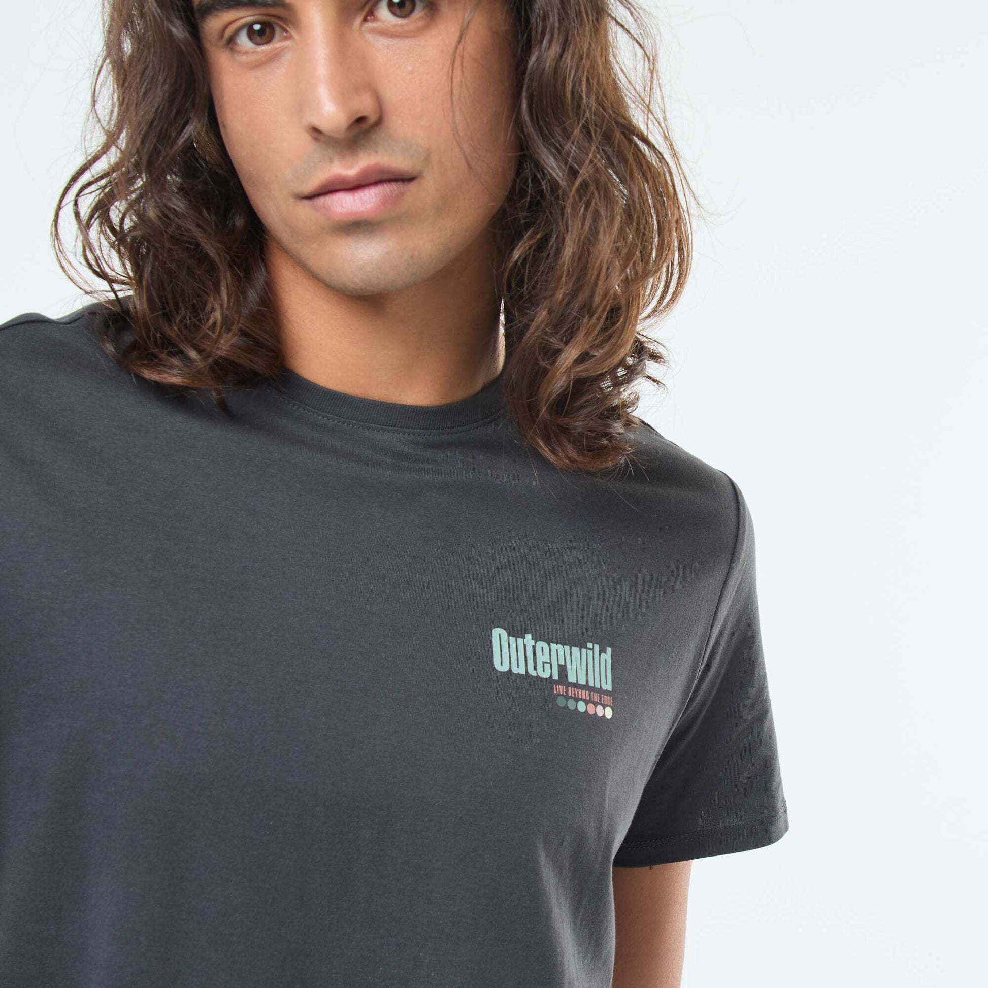 T-shirt imprimé à manches courtes et col rond GRIS
