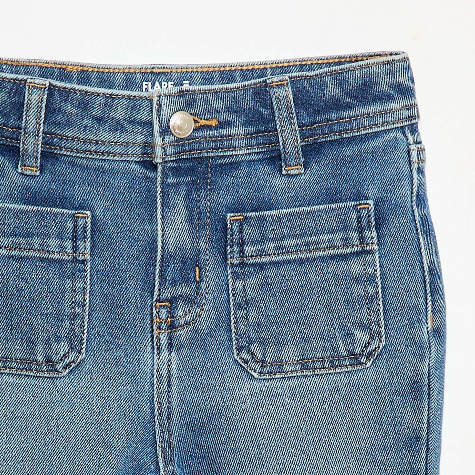 Jean coupe flare/bootcut avec poches plaquées BLEU