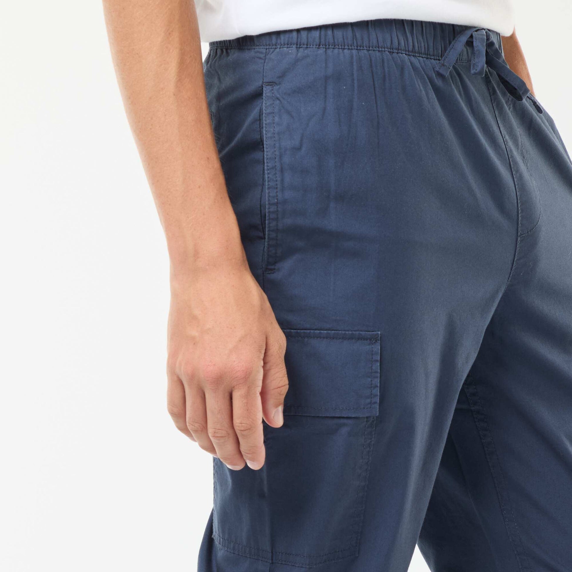 Pantalon multipoches avec ceinture élastiquée + cordons BLEU