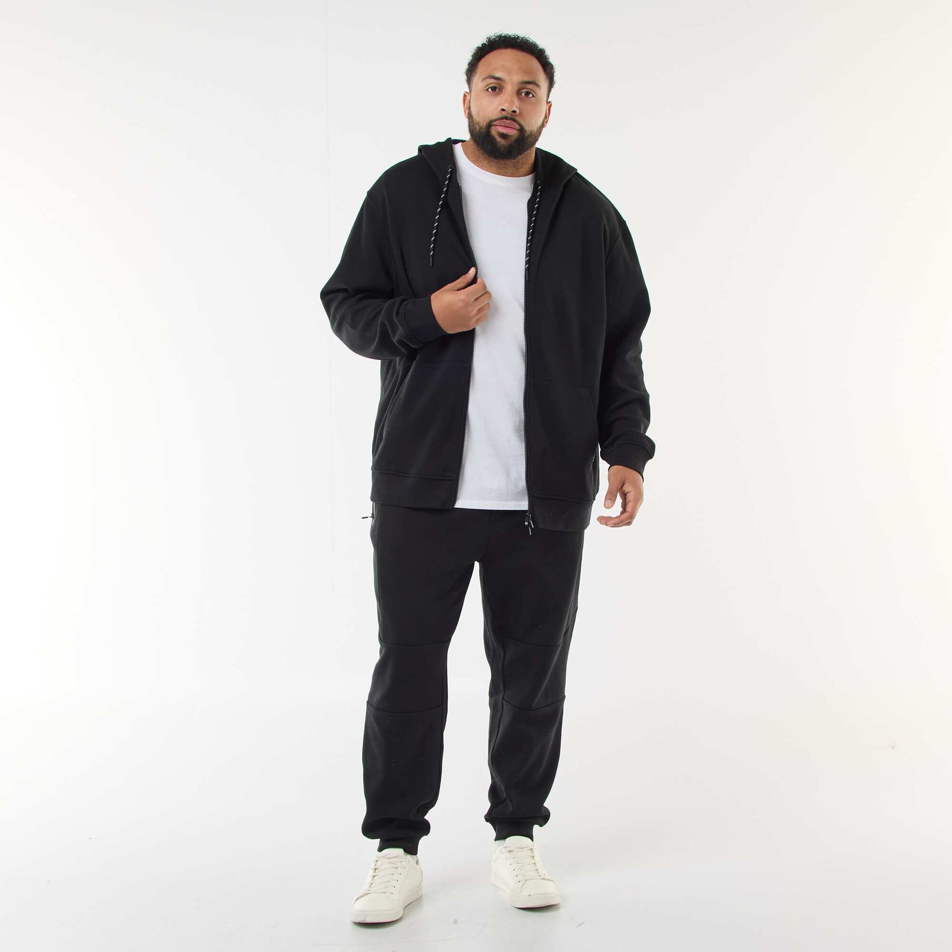 Sweat en maille piquée avec ouverture zippée et capuche NOIR