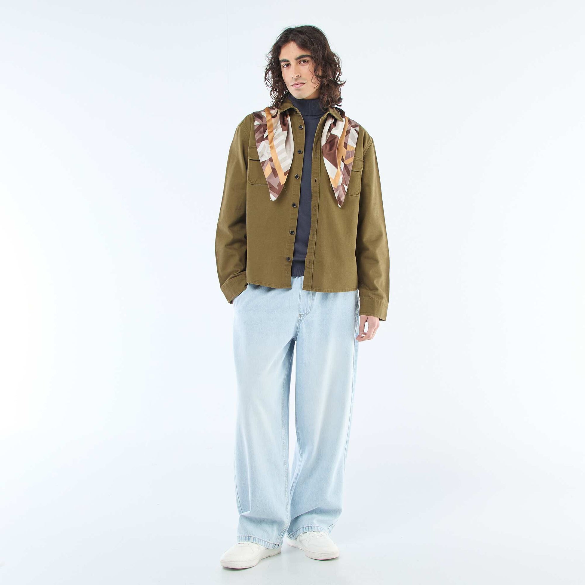 Pull col roulé uni BLEU