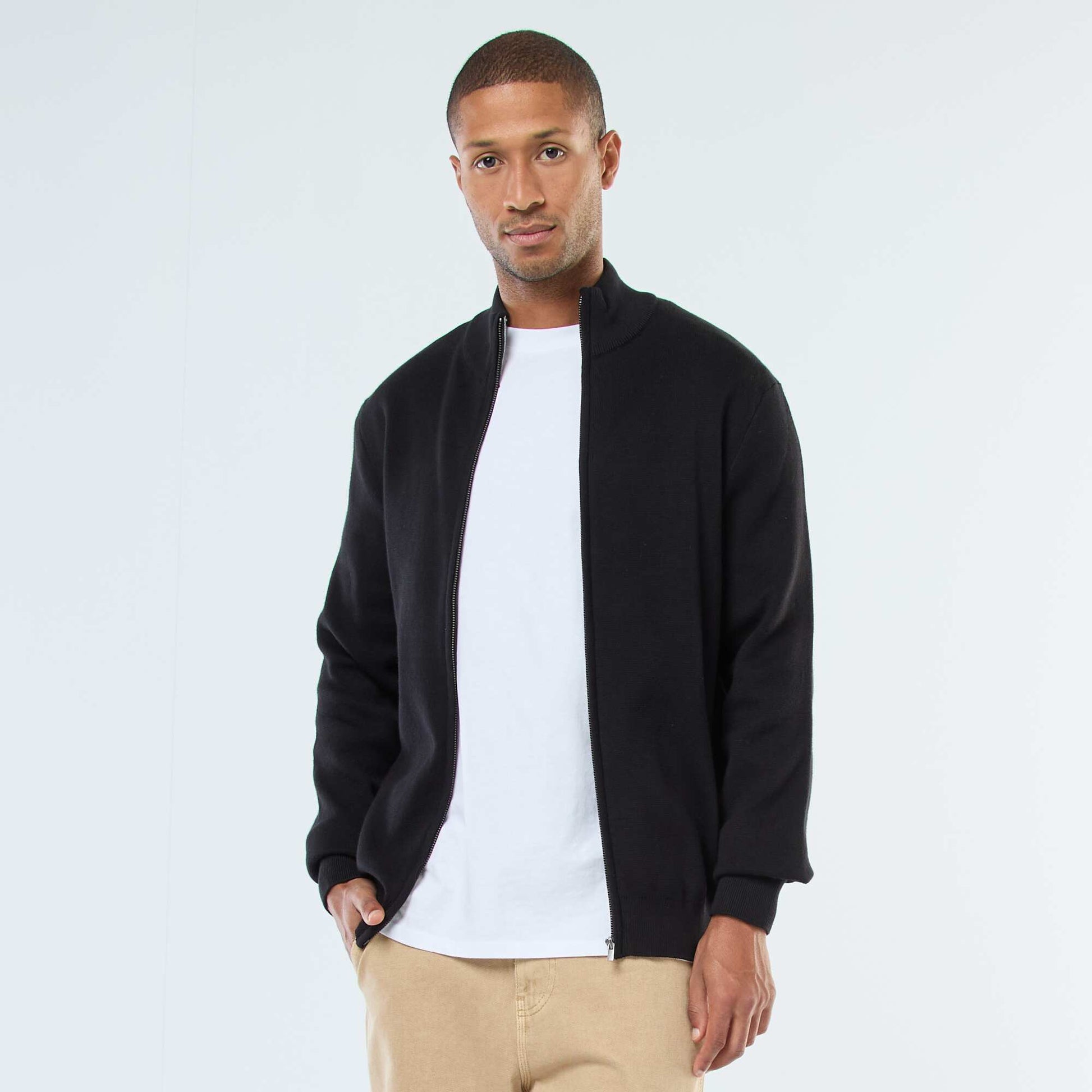 Gilet uni zippé avec col montant NOIR