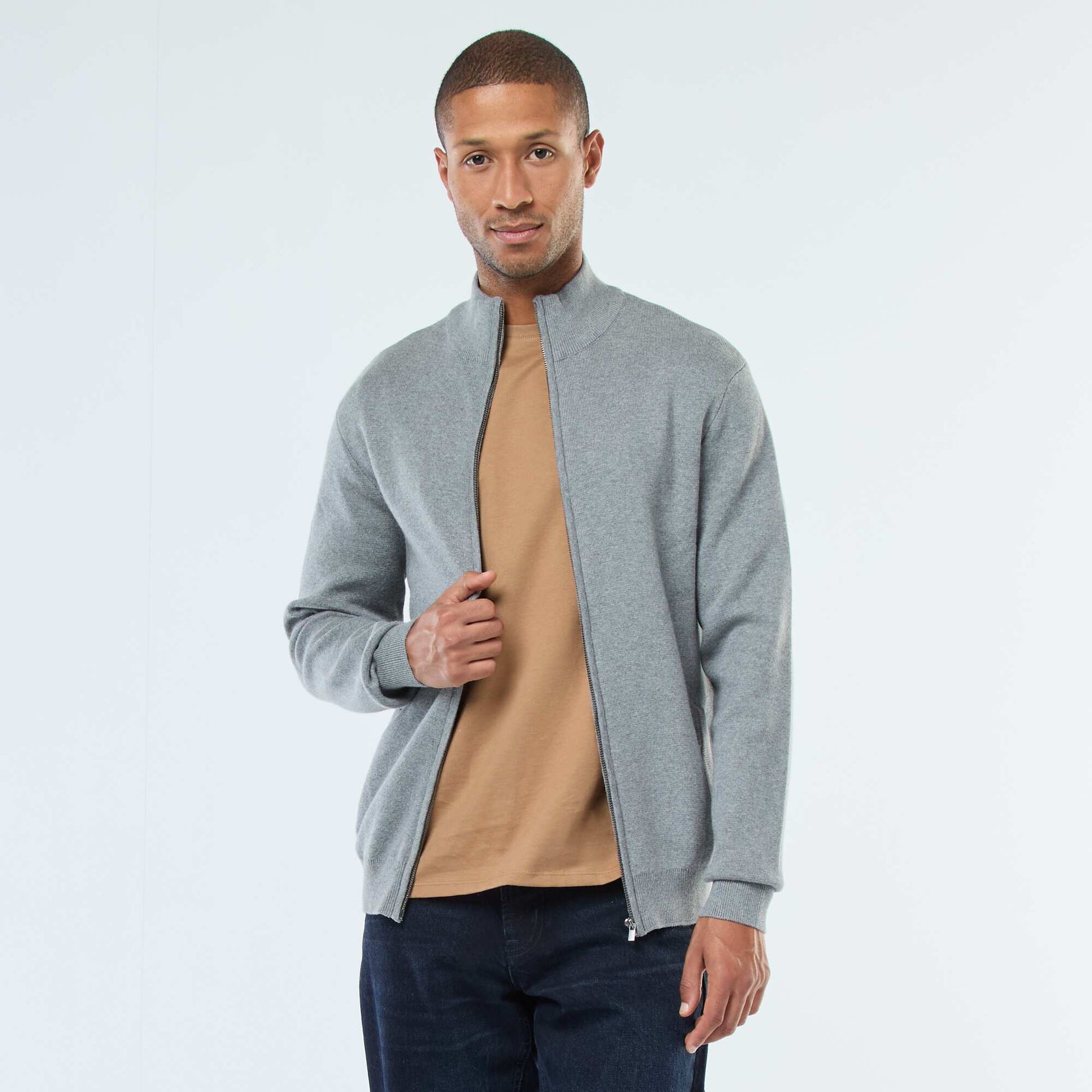 Gilet uni zippé avec col montant GRIS