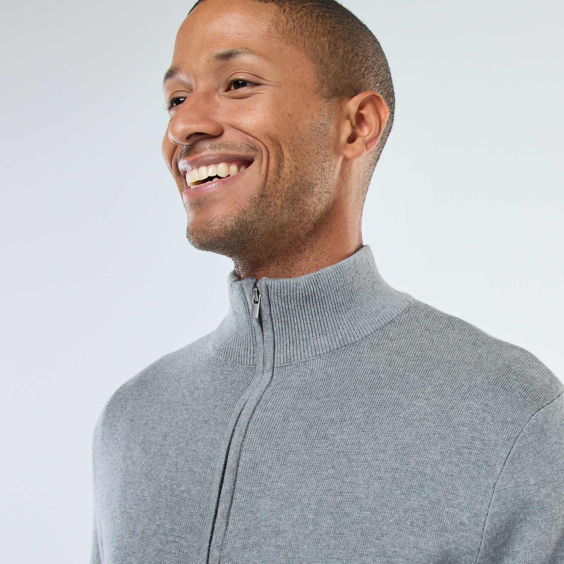 Gilet uni zippé avec col montant GRIS