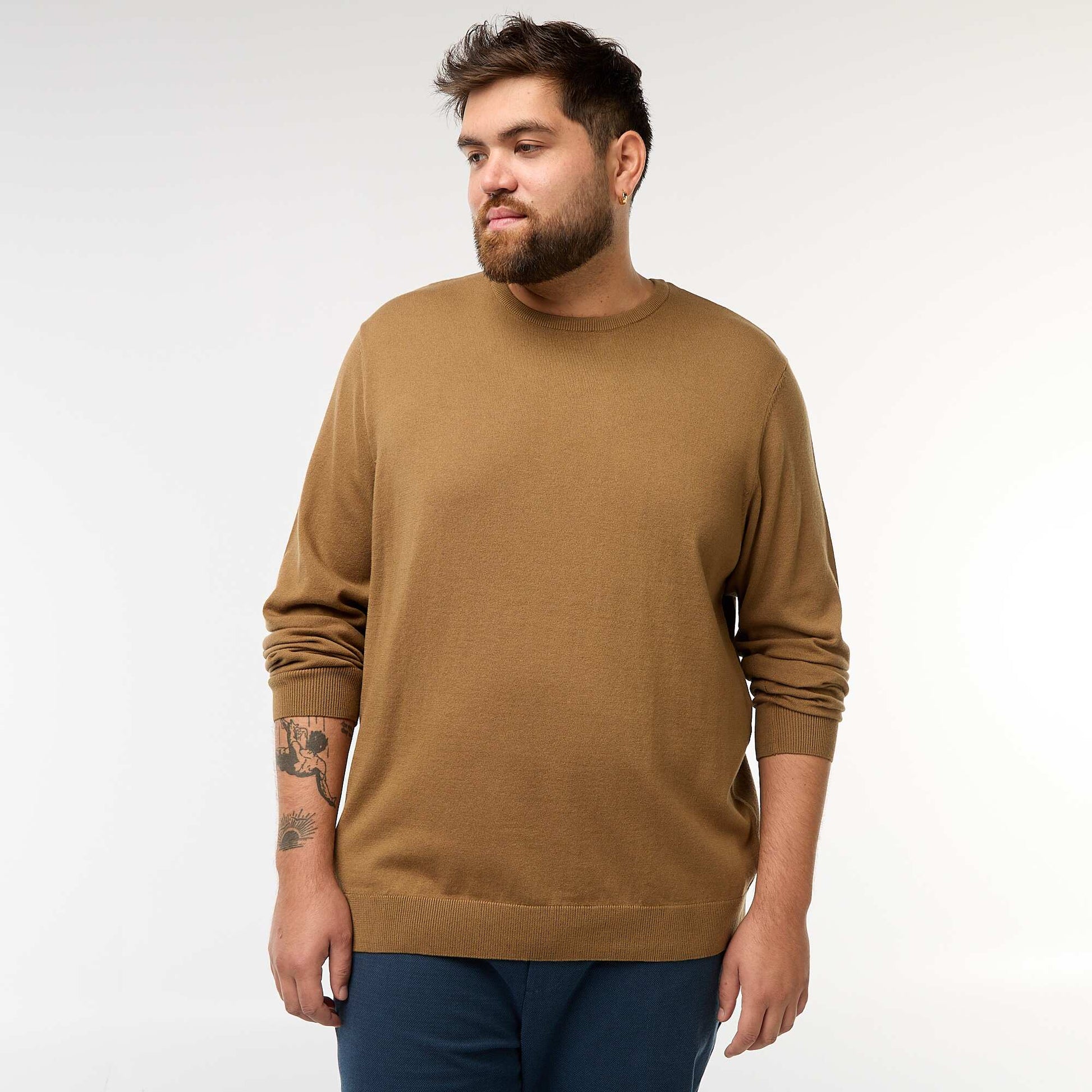 Pull en maille uni col rond MARRON