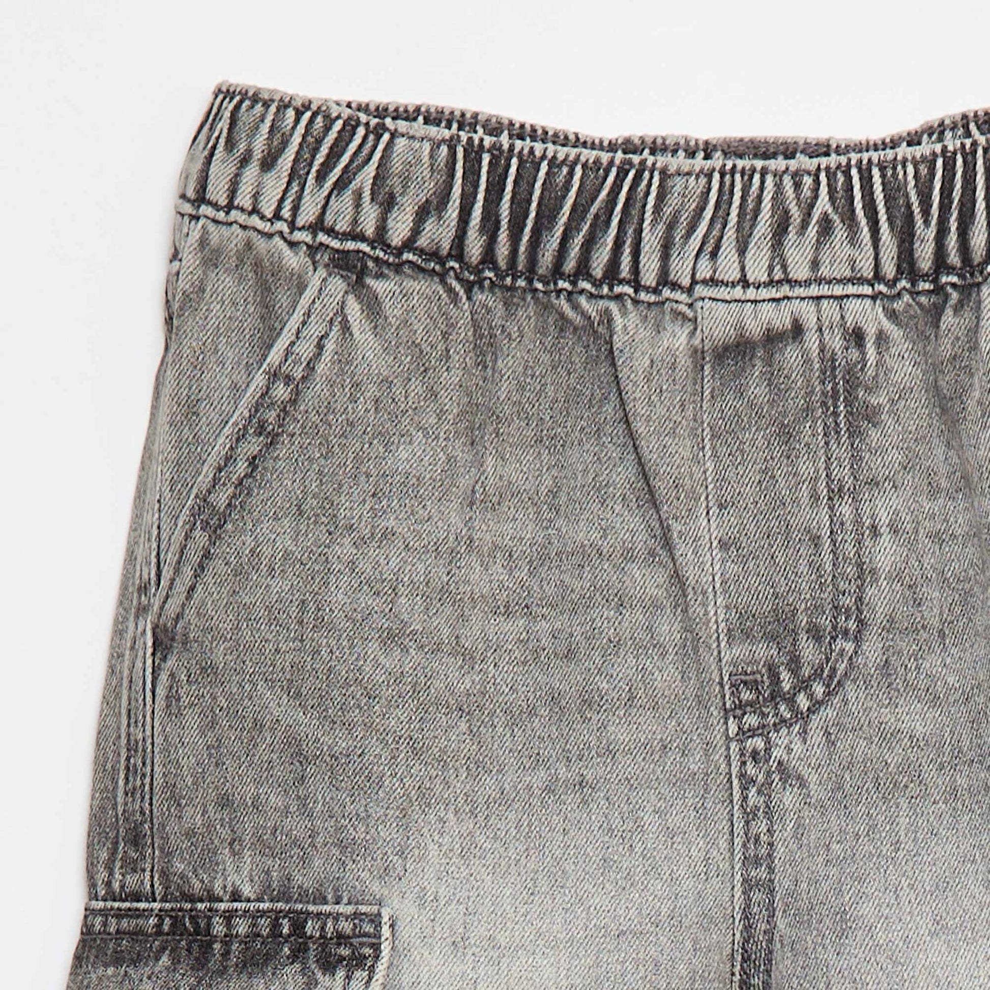 Bermuda en denim avec multi-poches GRIS
