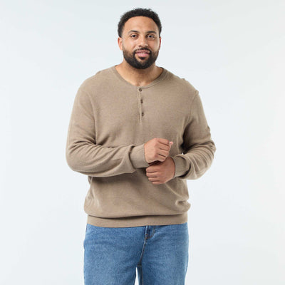 Pull en maille piquée avec col rond boutonné MARRON