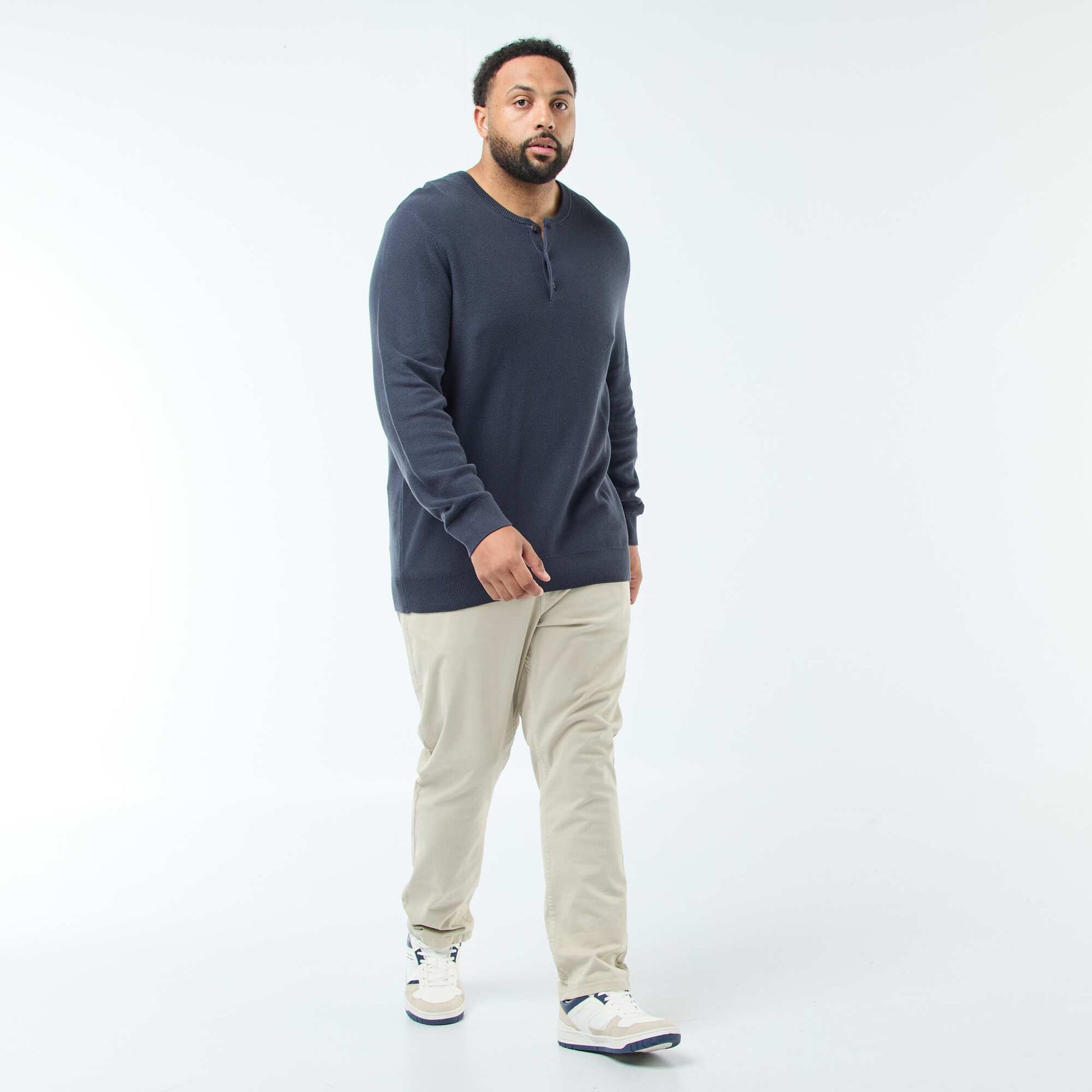 Pull en maille piquée avec col rond boutonné BLEU