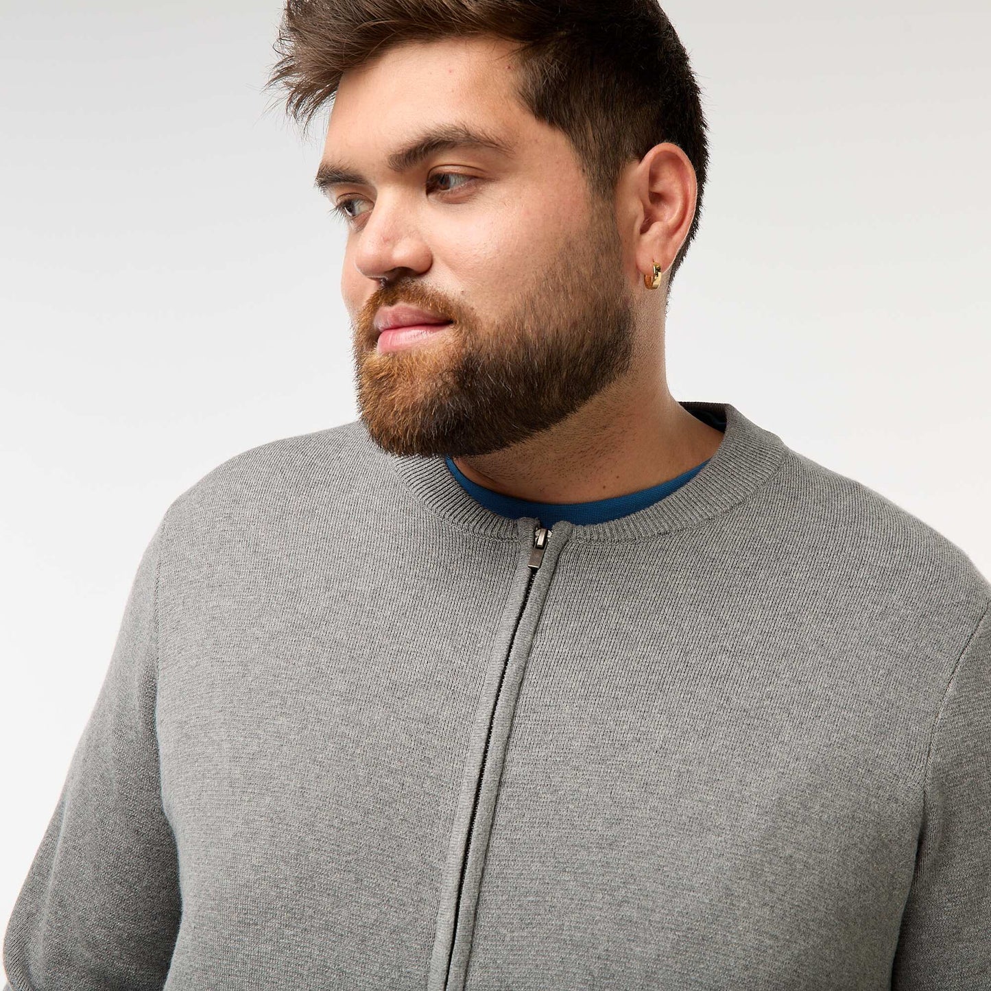 Gilet en maille tricot  à ouverture zippée GRIS