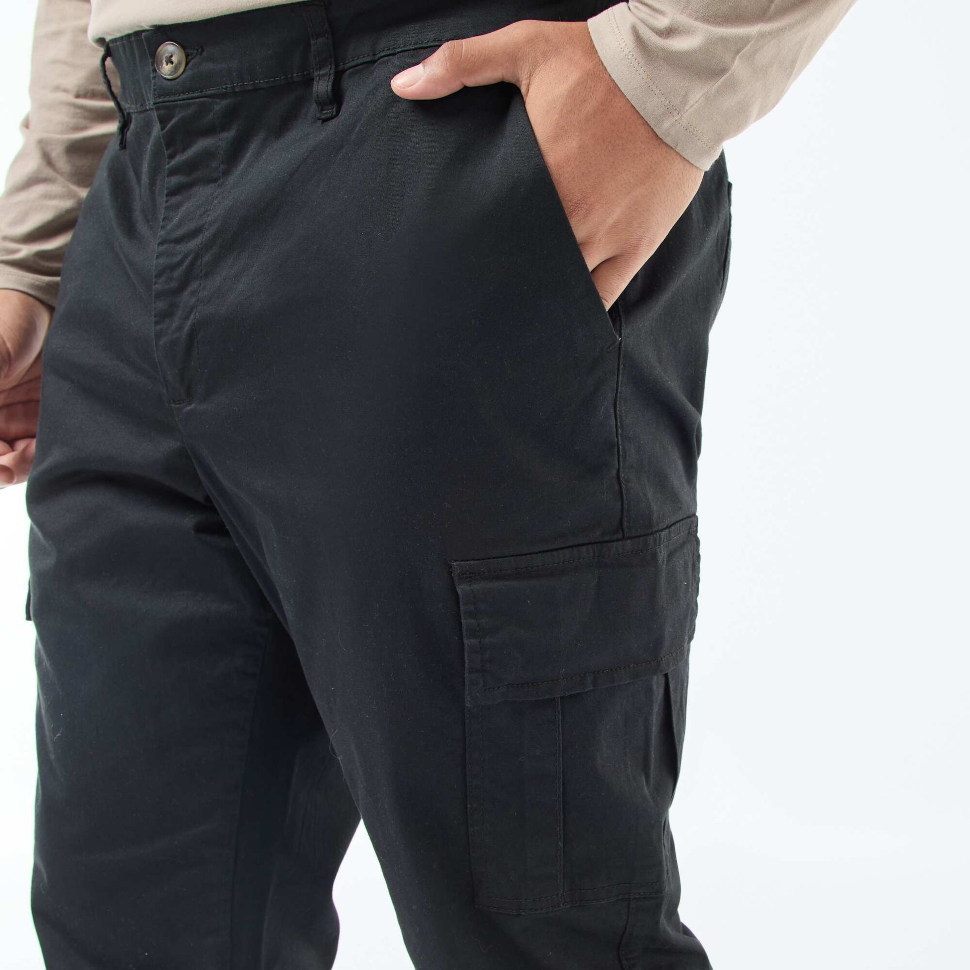 Pantalon multipoches uni avec passant pour ceinture NOIR