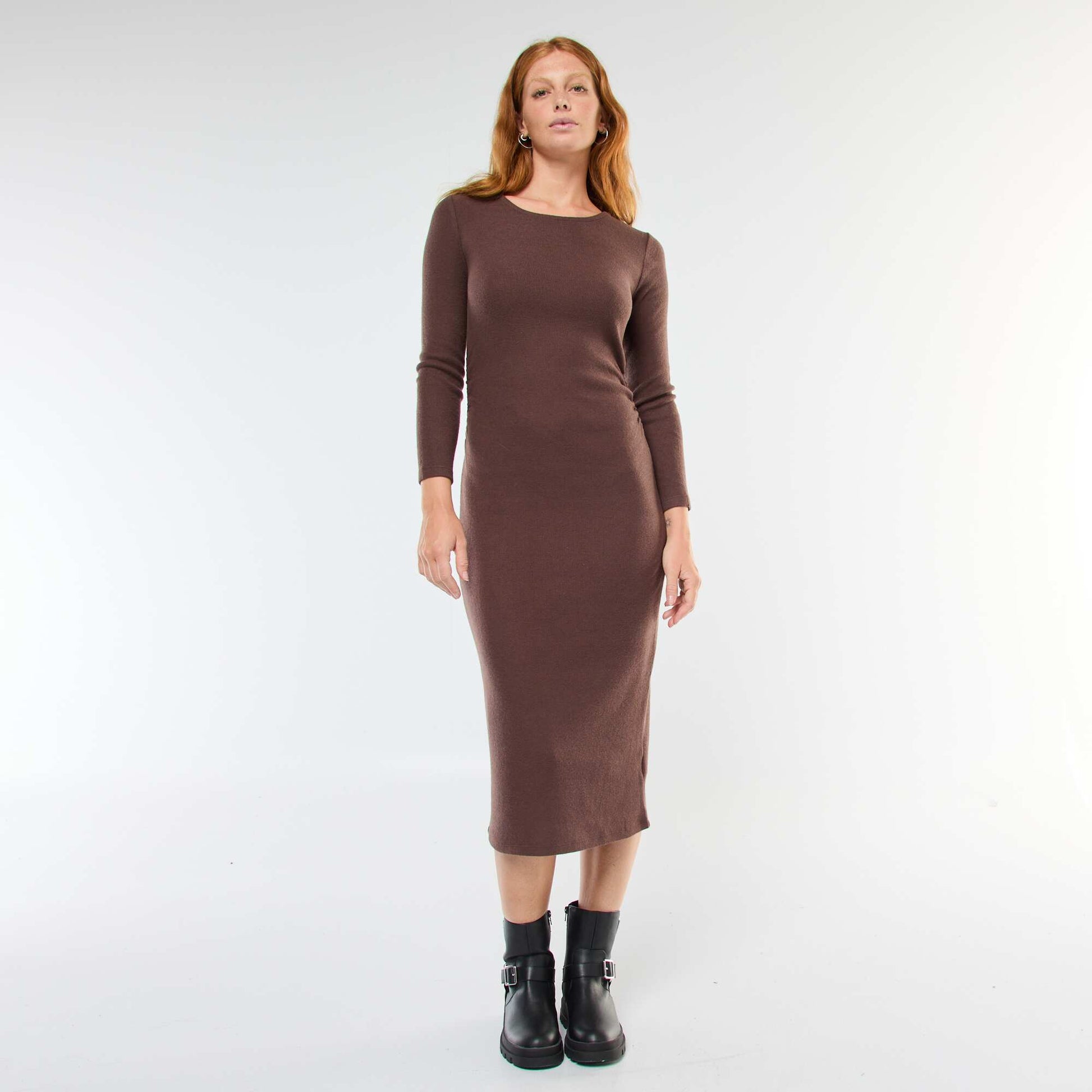 Robe longue en maille doudou à manches longues MARRON