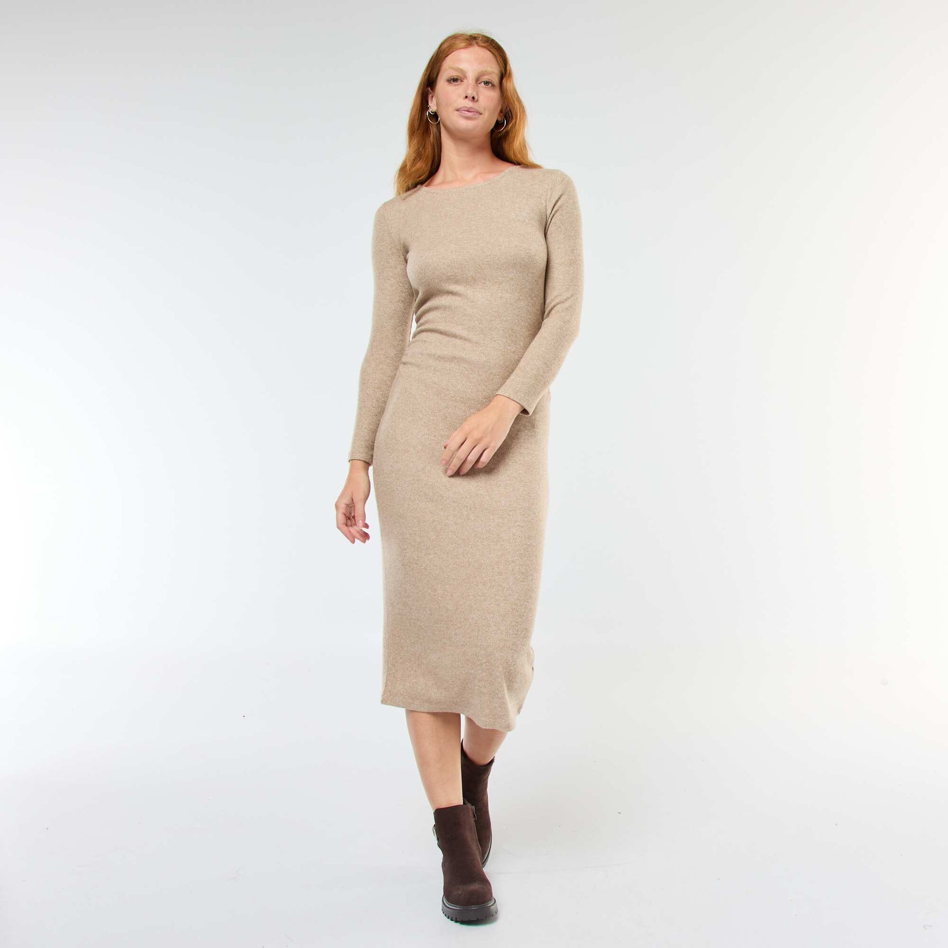 Robe longue en maille doudou à manches longues BEIGE