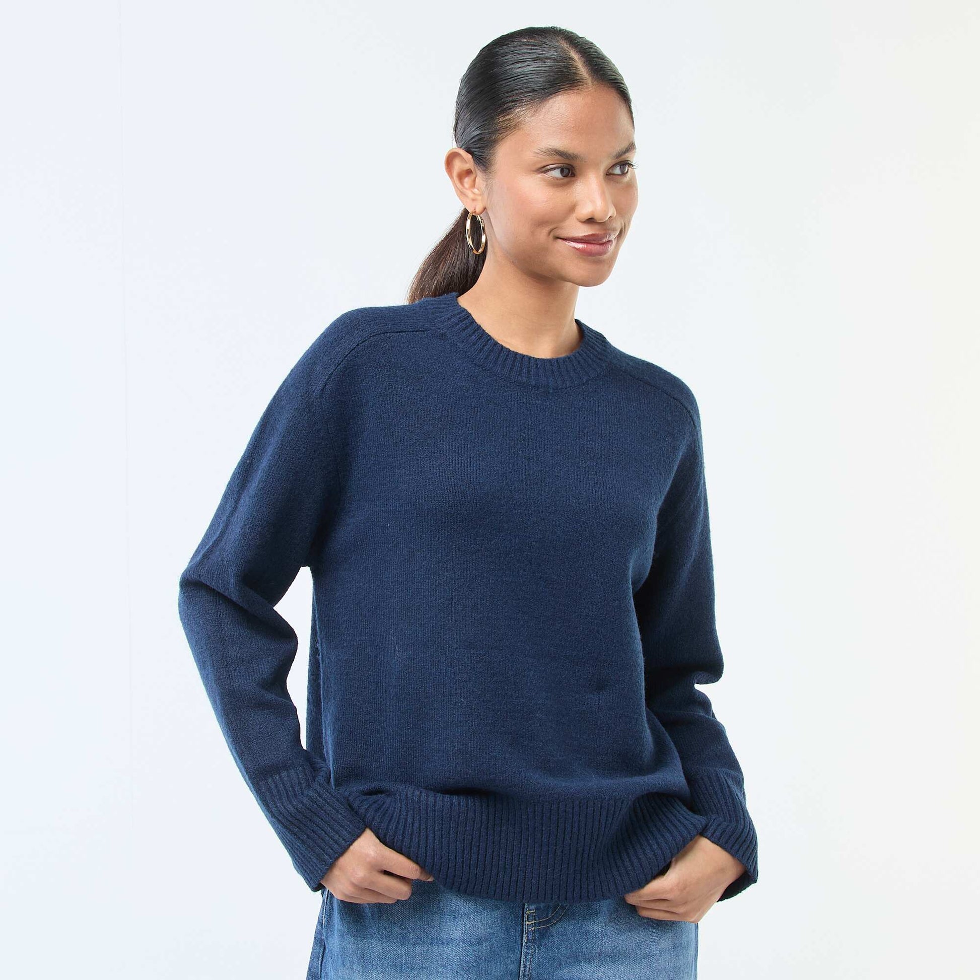 Pull en maille grosse jauge à col rond BLEU