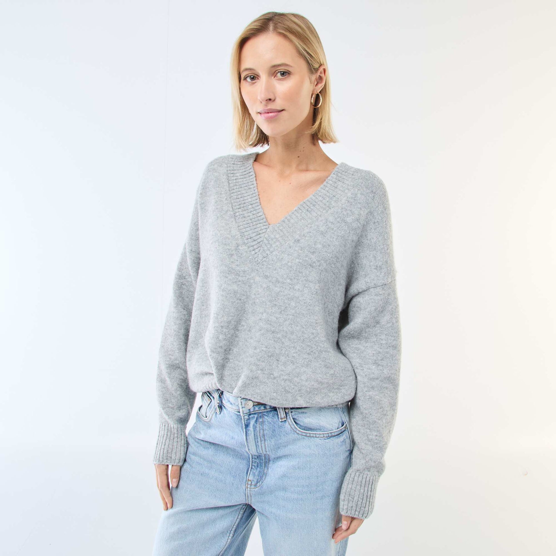 Pull col V uni GRIS