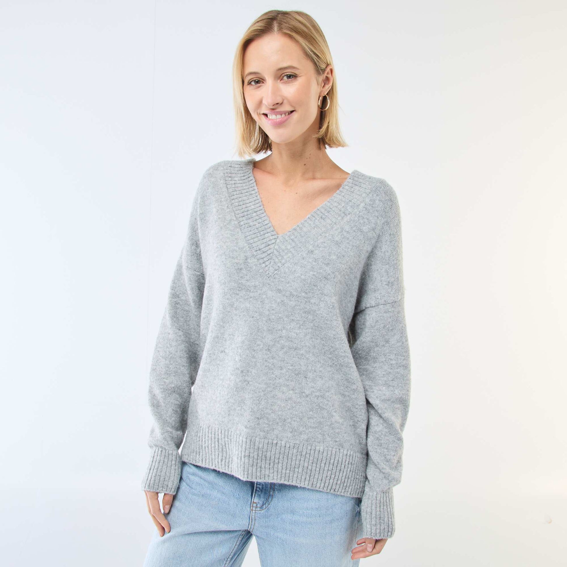 Pull col V uni GRIS
