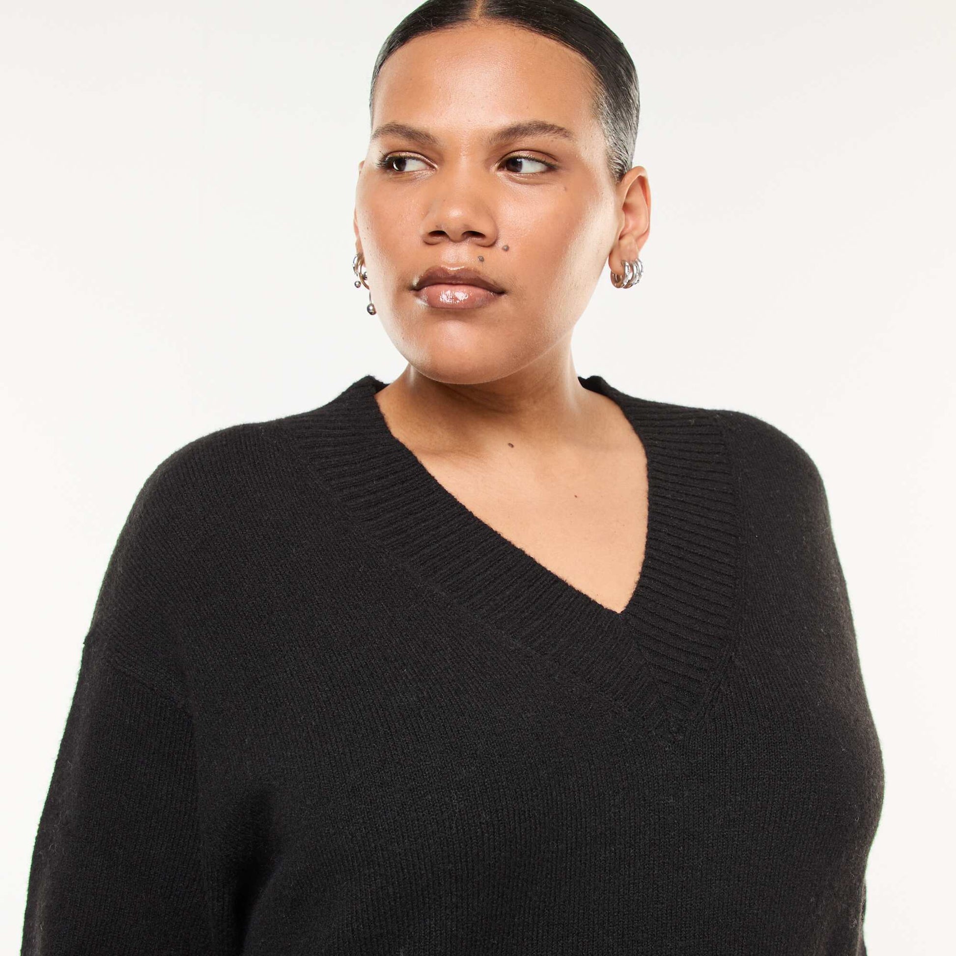 Pull en maille épaisse avec col V NOIR