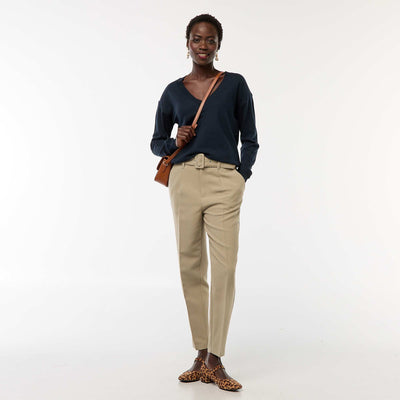 Pantalon carotte fluide avec ceinture à boucle VERT