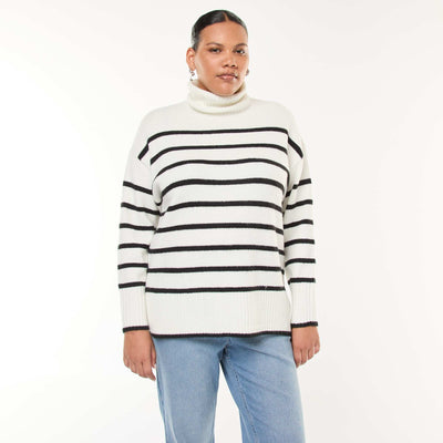 Pull chaud col roulé avec fentes à la base BLANC