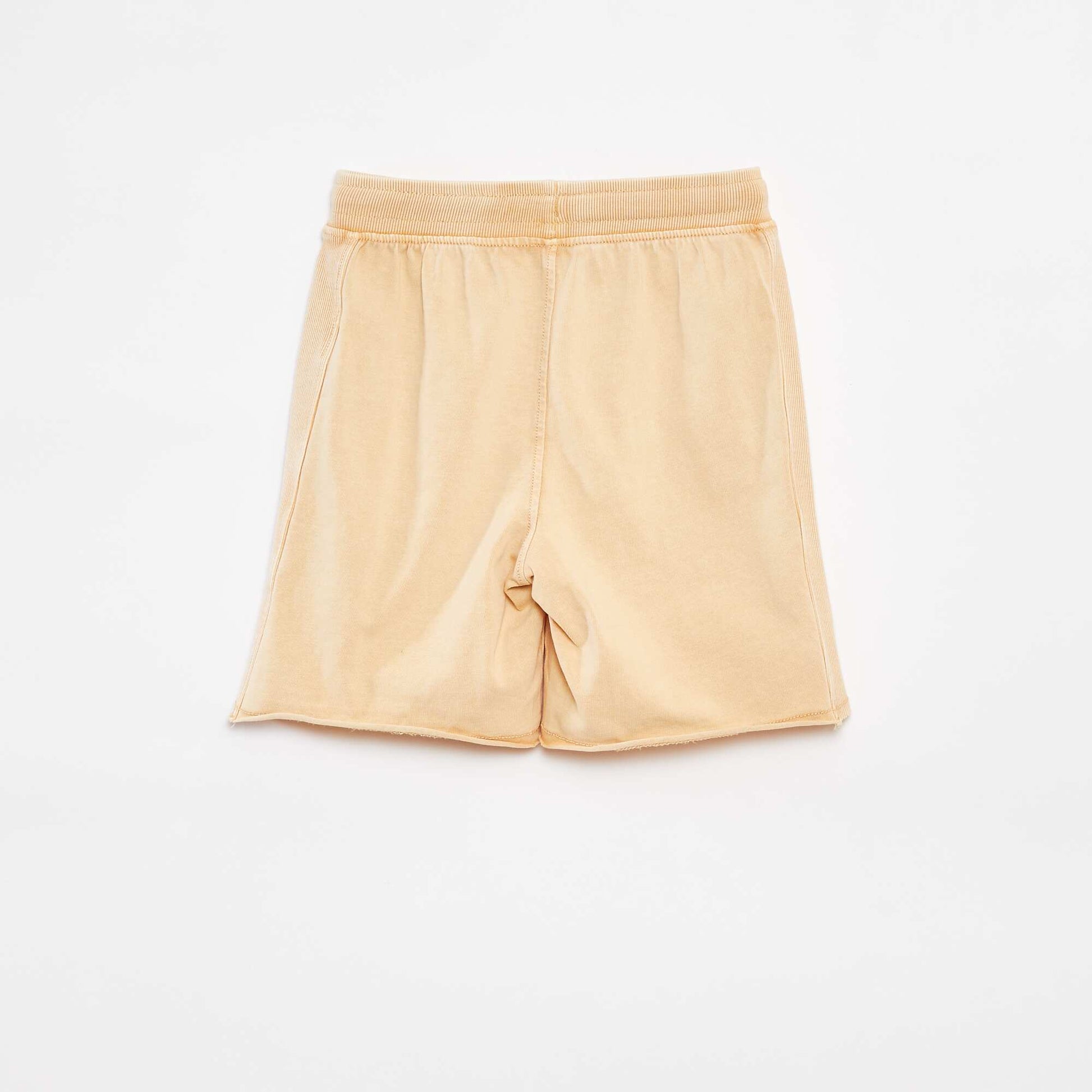 Short uni avec effet délavé BEIGE