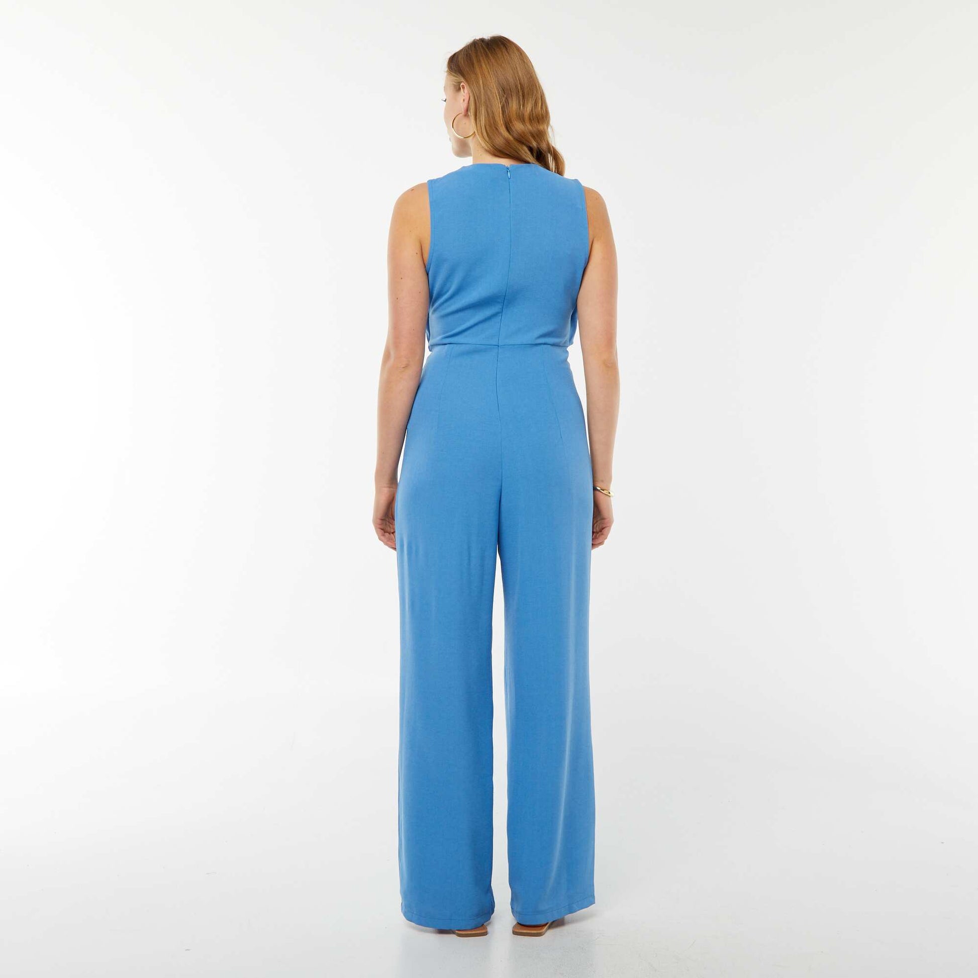 Combinaison pantalon sans manches avec ouverture fantaisie à l'avant BLEU