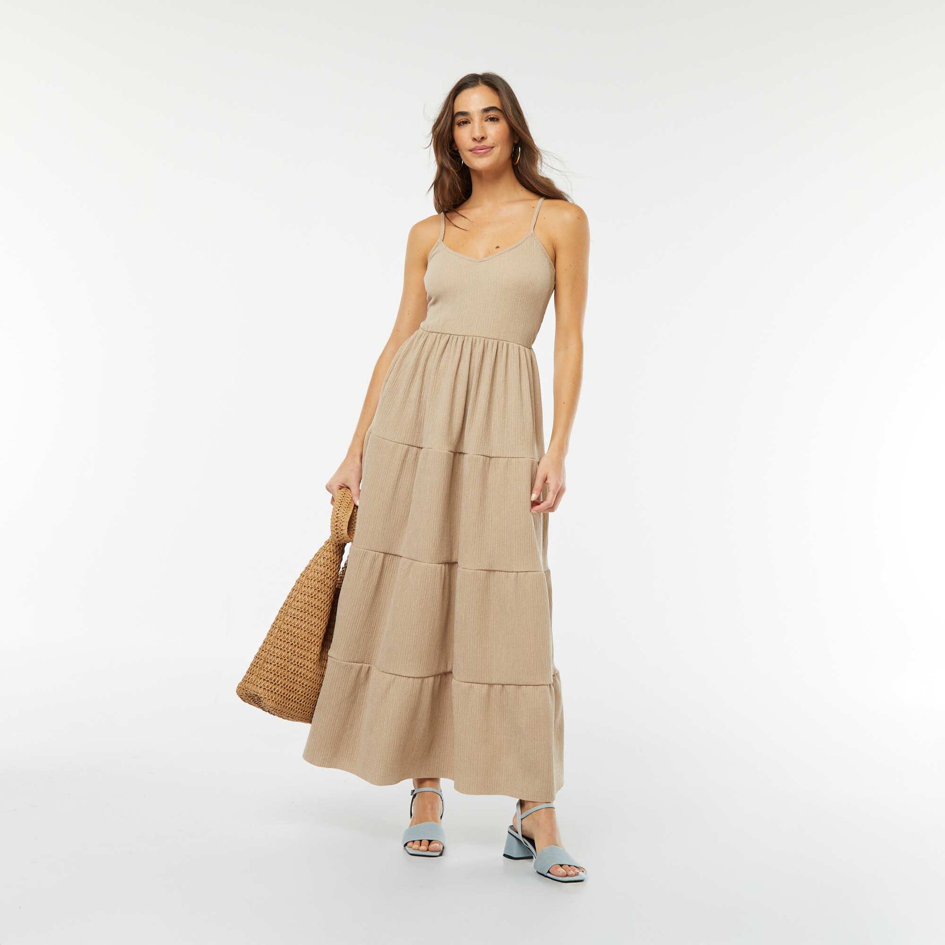 Robe longue à étages avec fines bretelles BEIGE