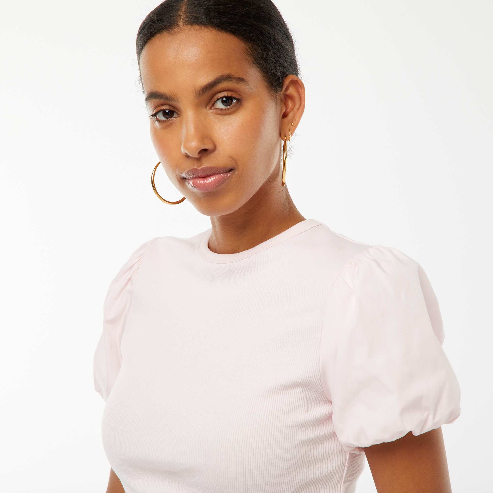 Tee-shirt cintré bi-matière avec manches bouffantes ROSE
