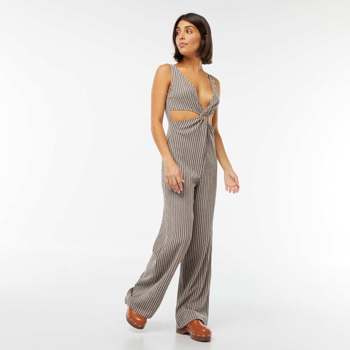 Combinaison pantalon avec nœud fantaisie et ouvertures MARRON