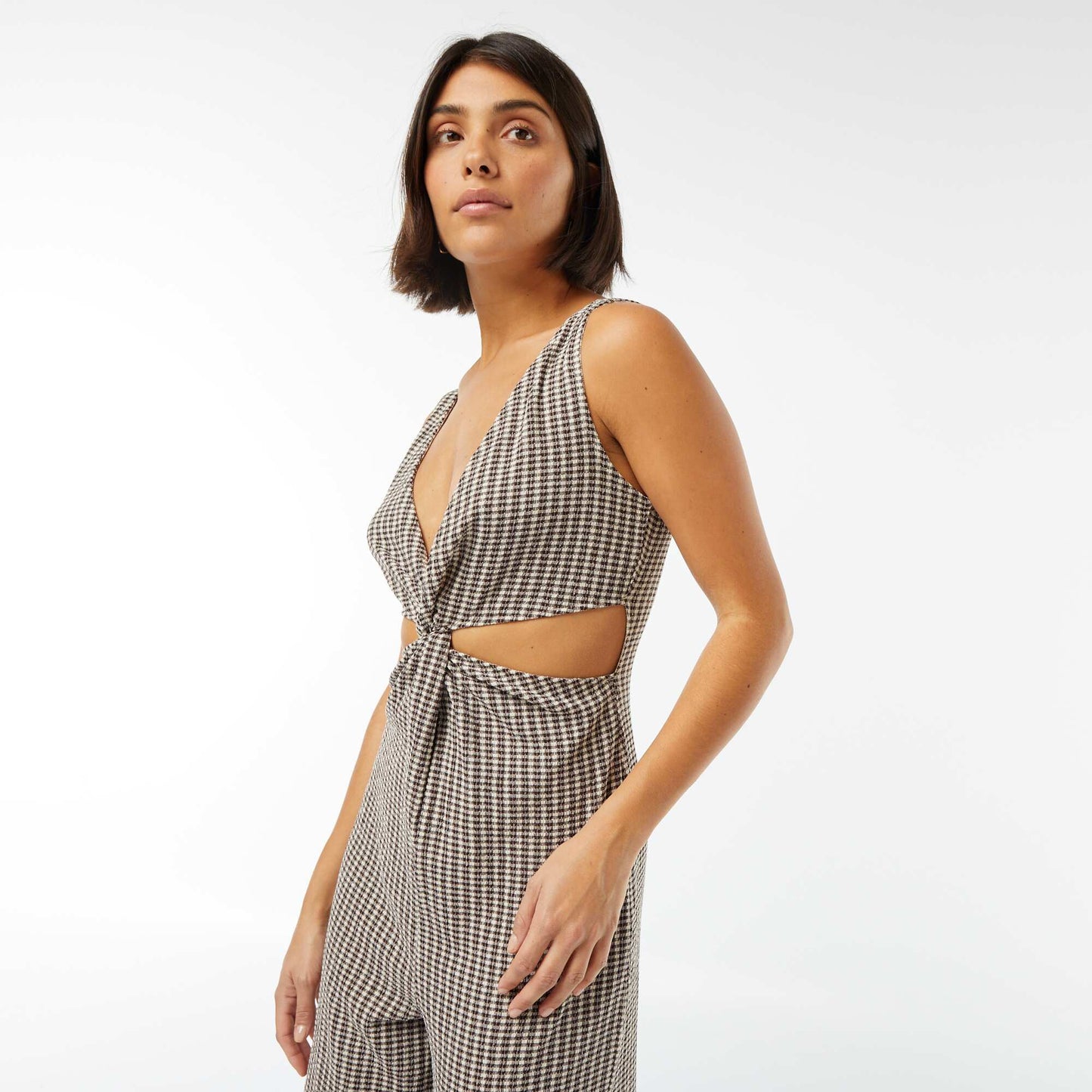 Combinaison pantalon avec nœud fantaisie et ouvertures MARRON