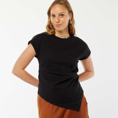 T-shirt à manches courtes avec plis fantaisistes NOIR