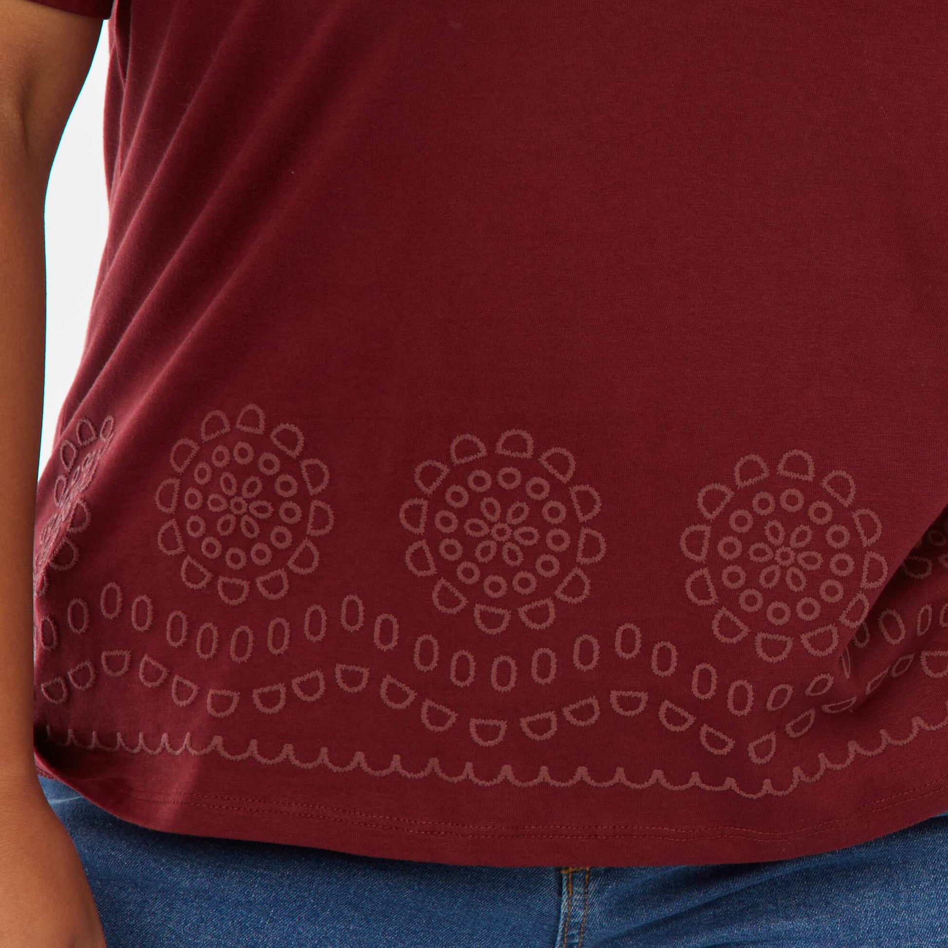 T-shirt en jersey avec broderie à la base ROUGE