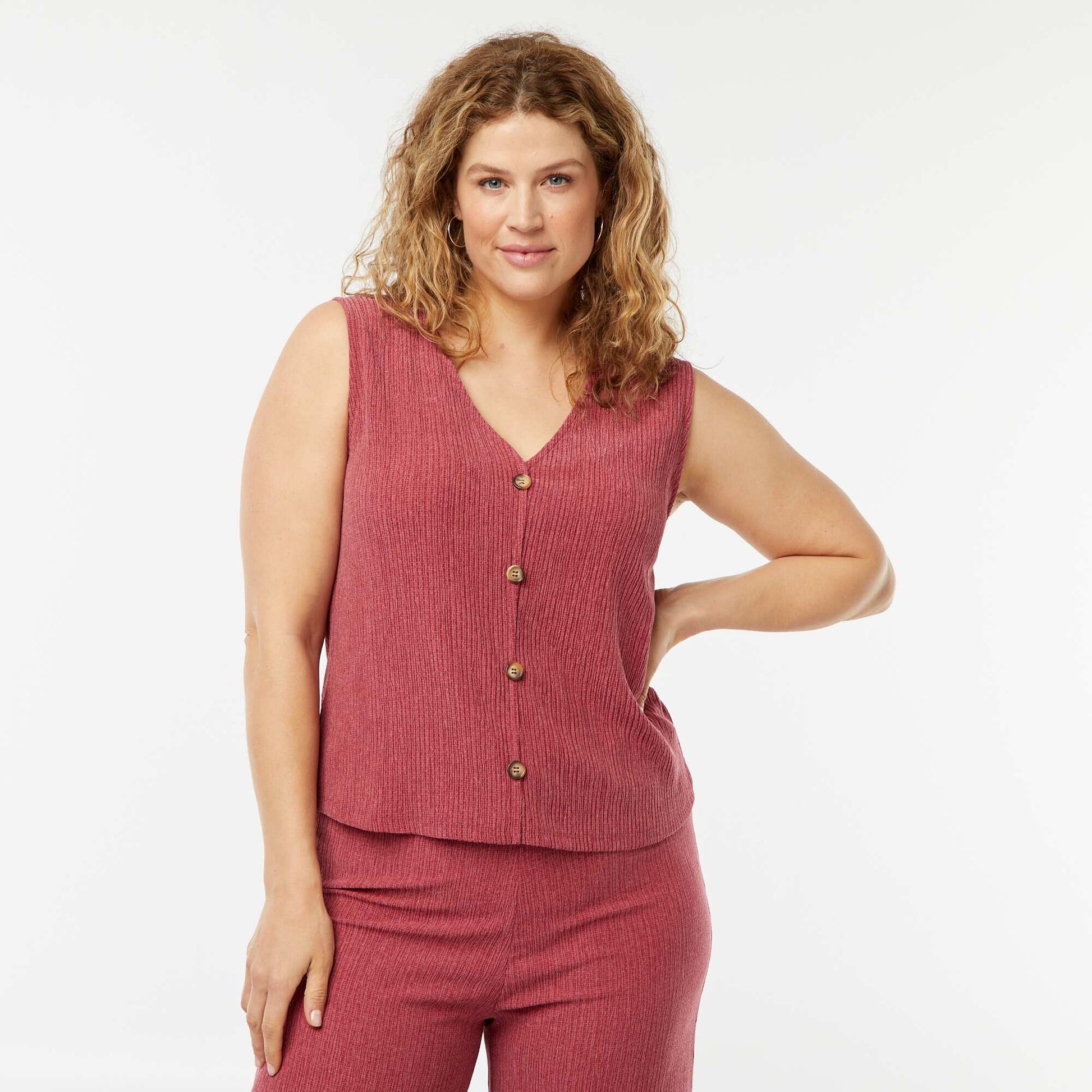 Gilet sans manches en maille gaufrée ROUGE