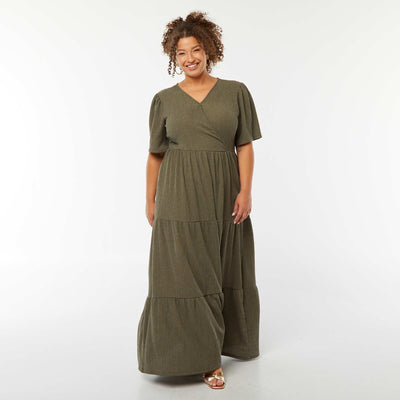 Robe longue gaufrée à manches courtes et col portefeuille KAKI